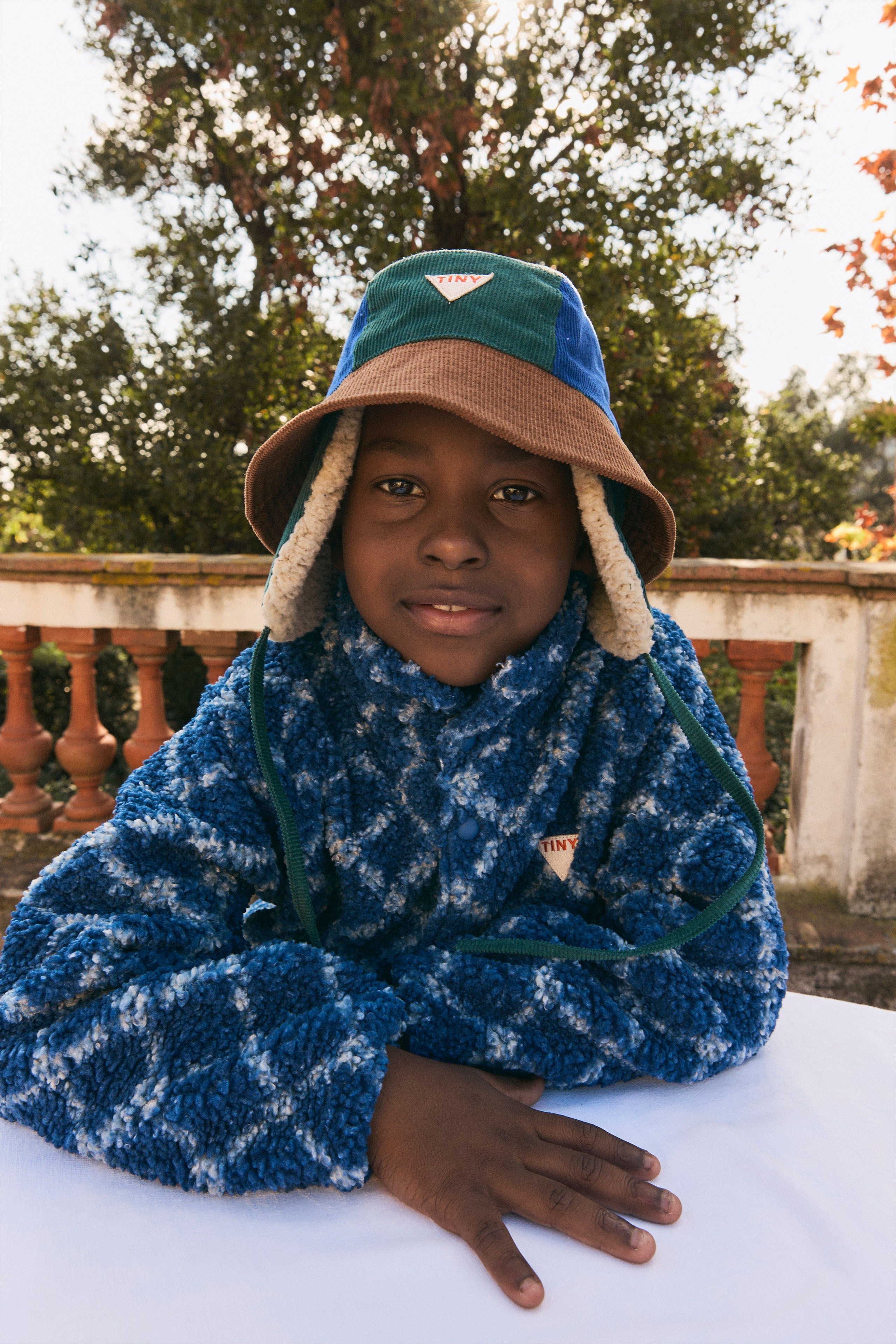 SHERPA-JACKE GRID FLOWER