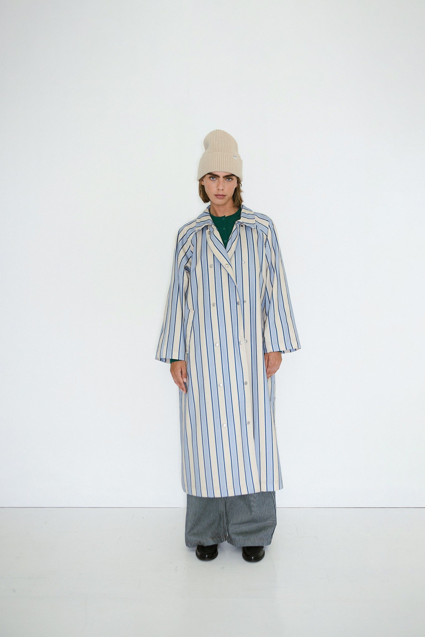 TRENCHCOAT GESTREIFT
