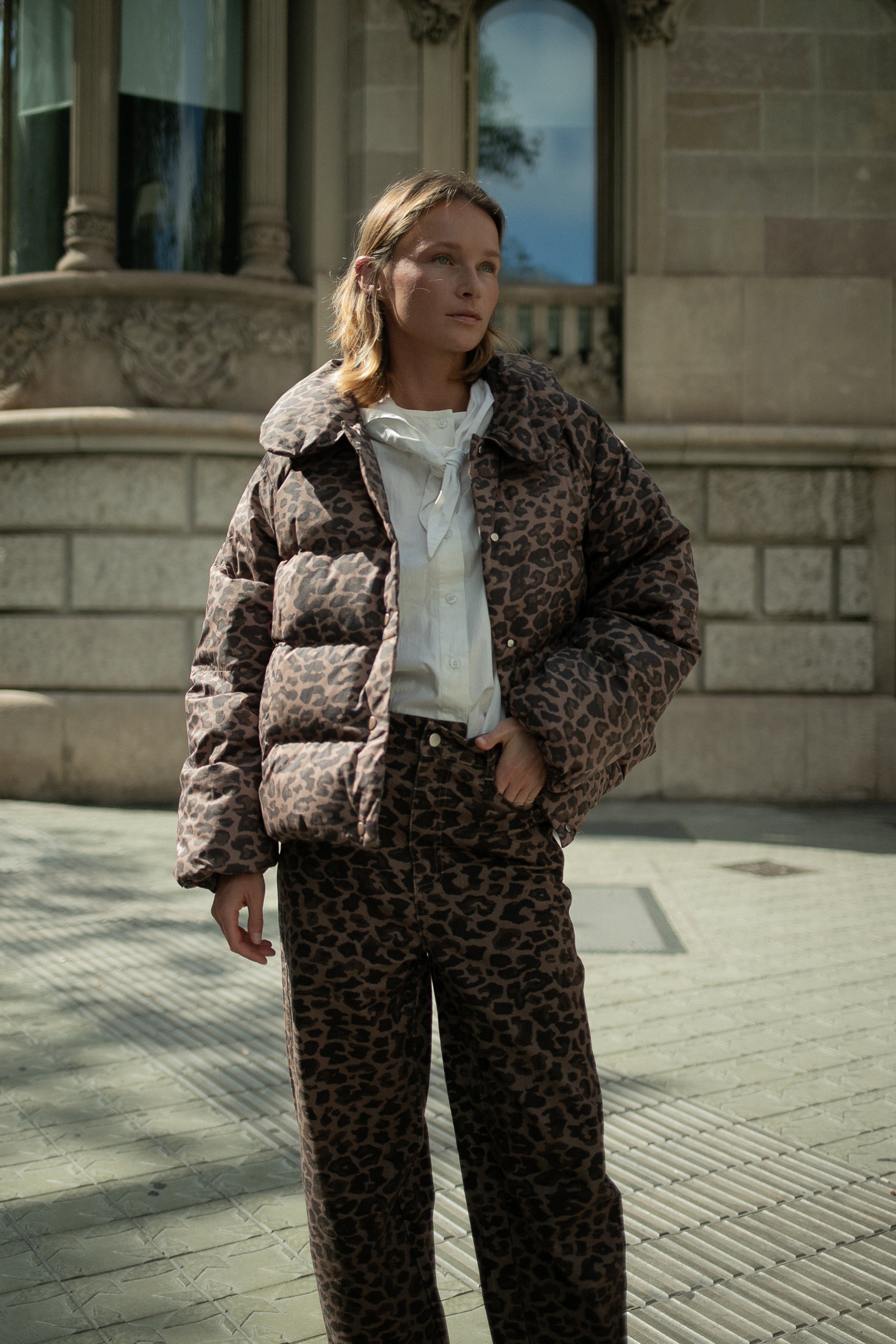 KURZE JACKE ANIMAL PRINT