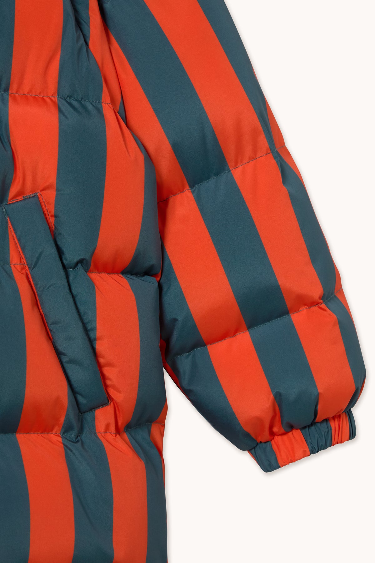 RED-BLUE STRIPES PADDED JACKET
