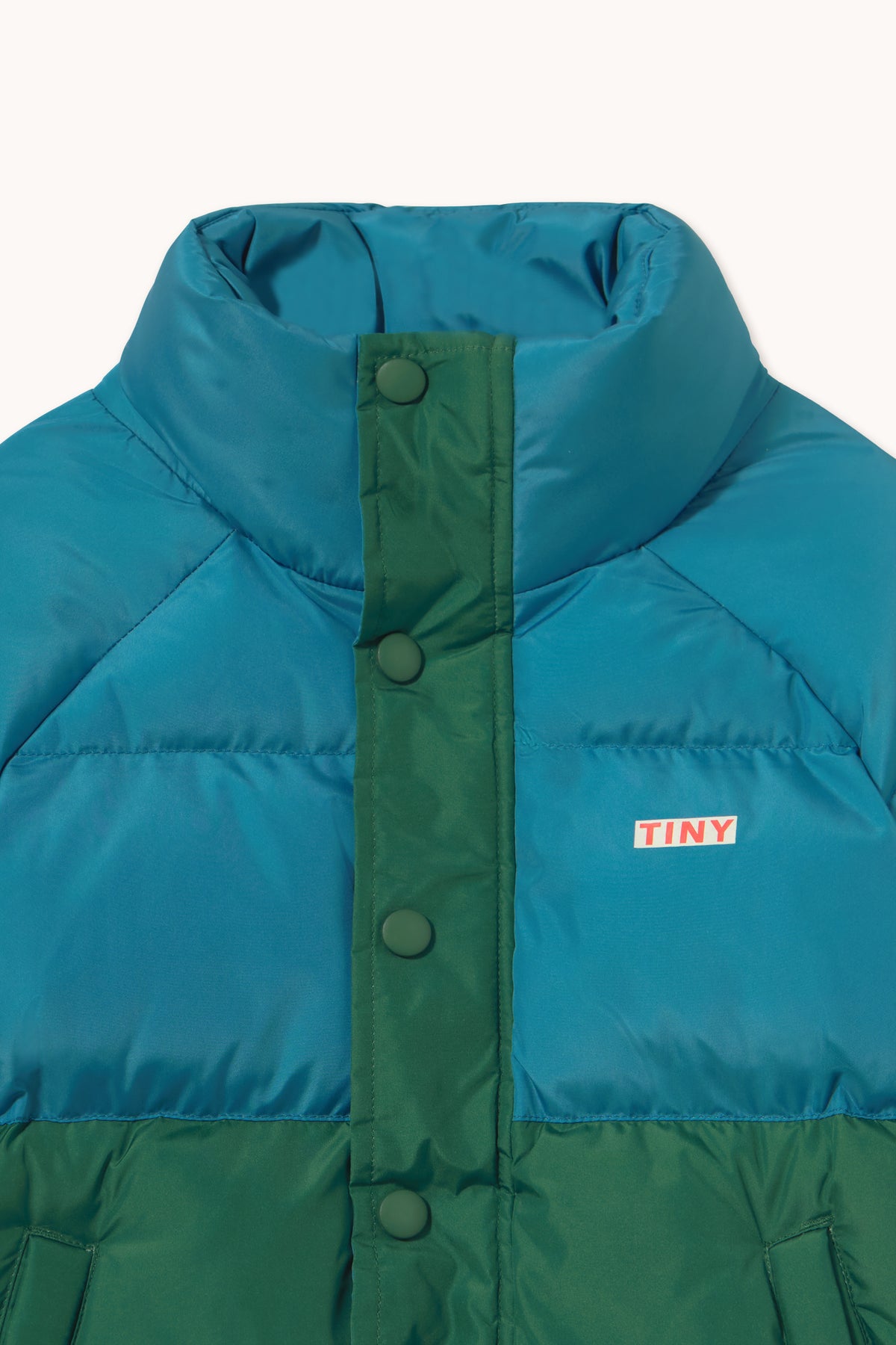 CHAQUETA ACOLCHADA CORTA COLOR BLOCK