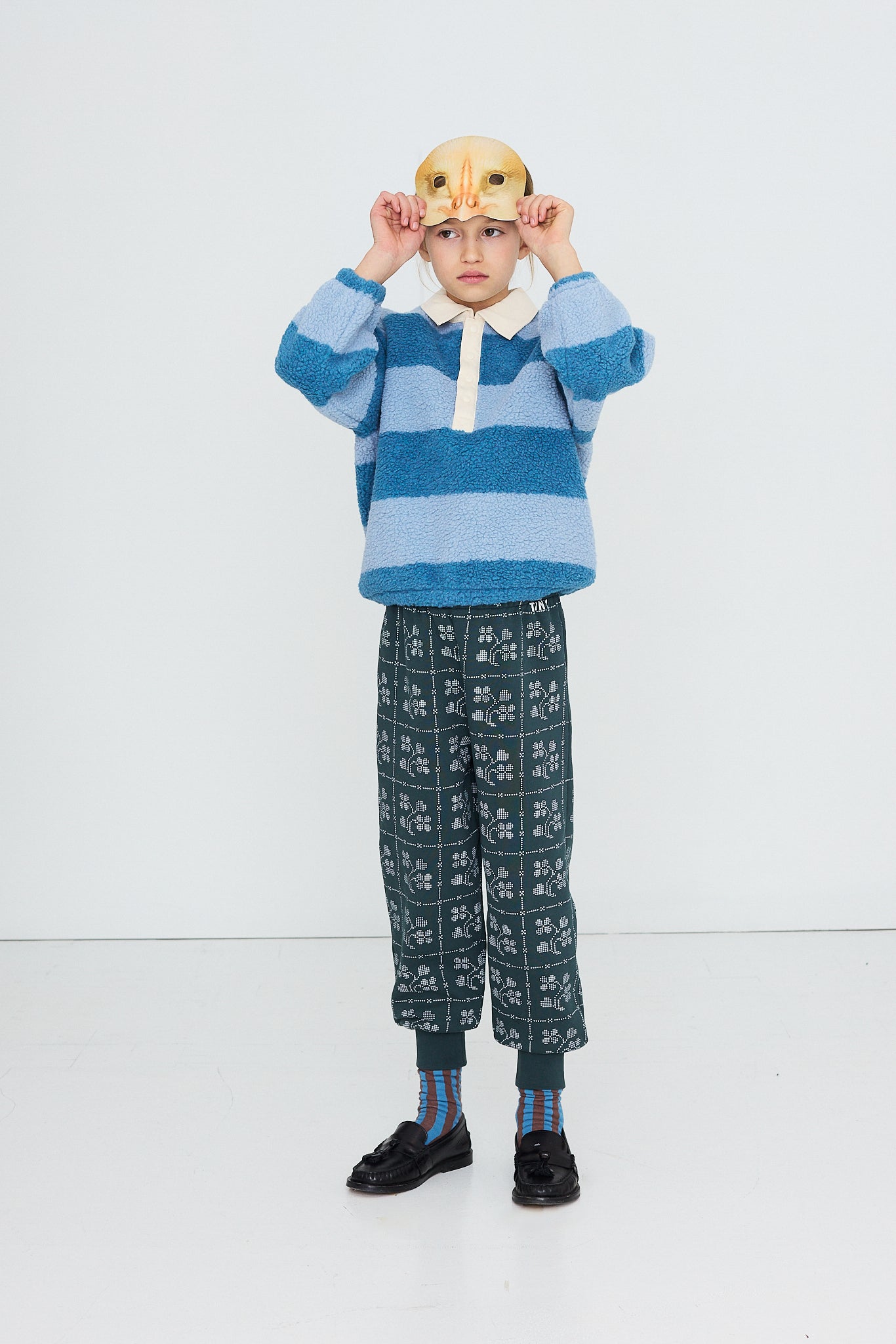 BLUE STRIPES SHERPA COLLAR SWEATSHIRT