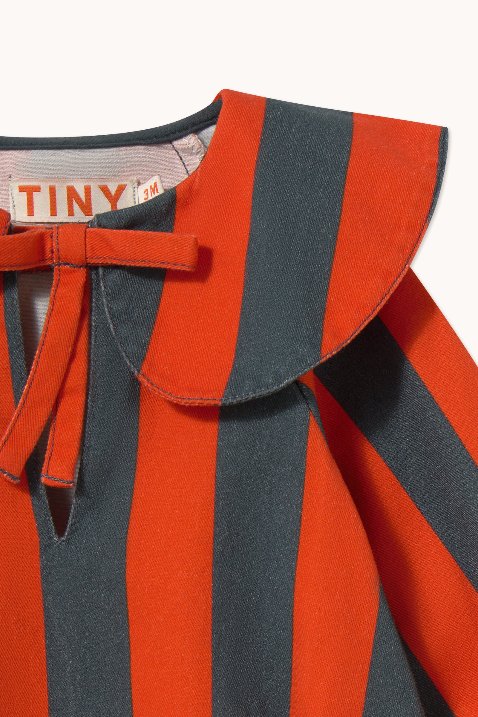 RED-BLUE STRIPES BODY