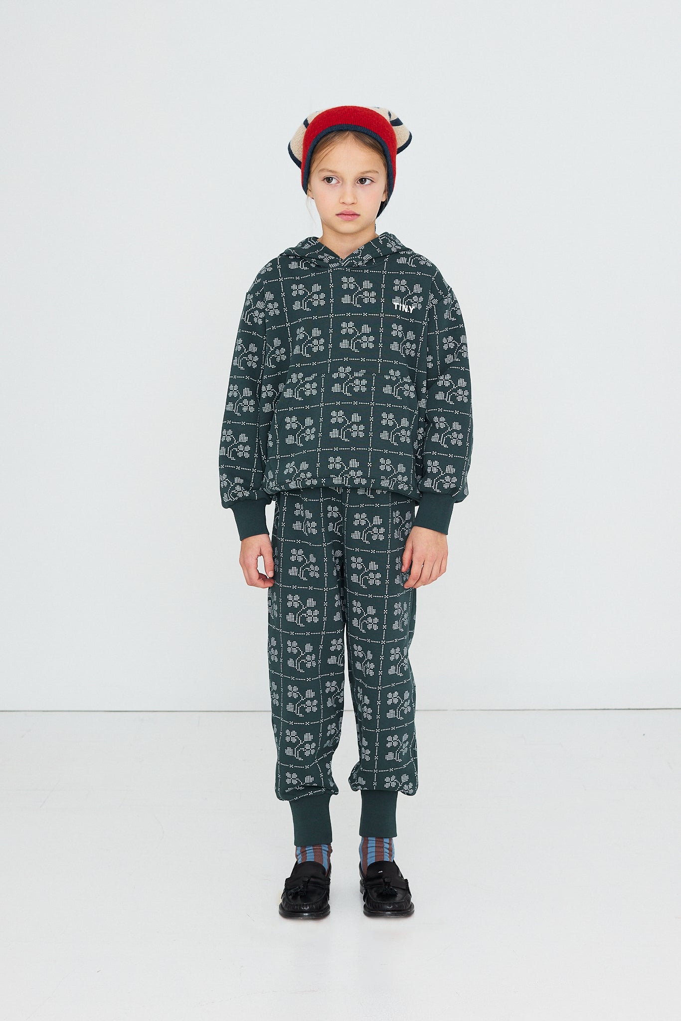 SUDADERA CON CAPUCHA DOTS FLOWERS