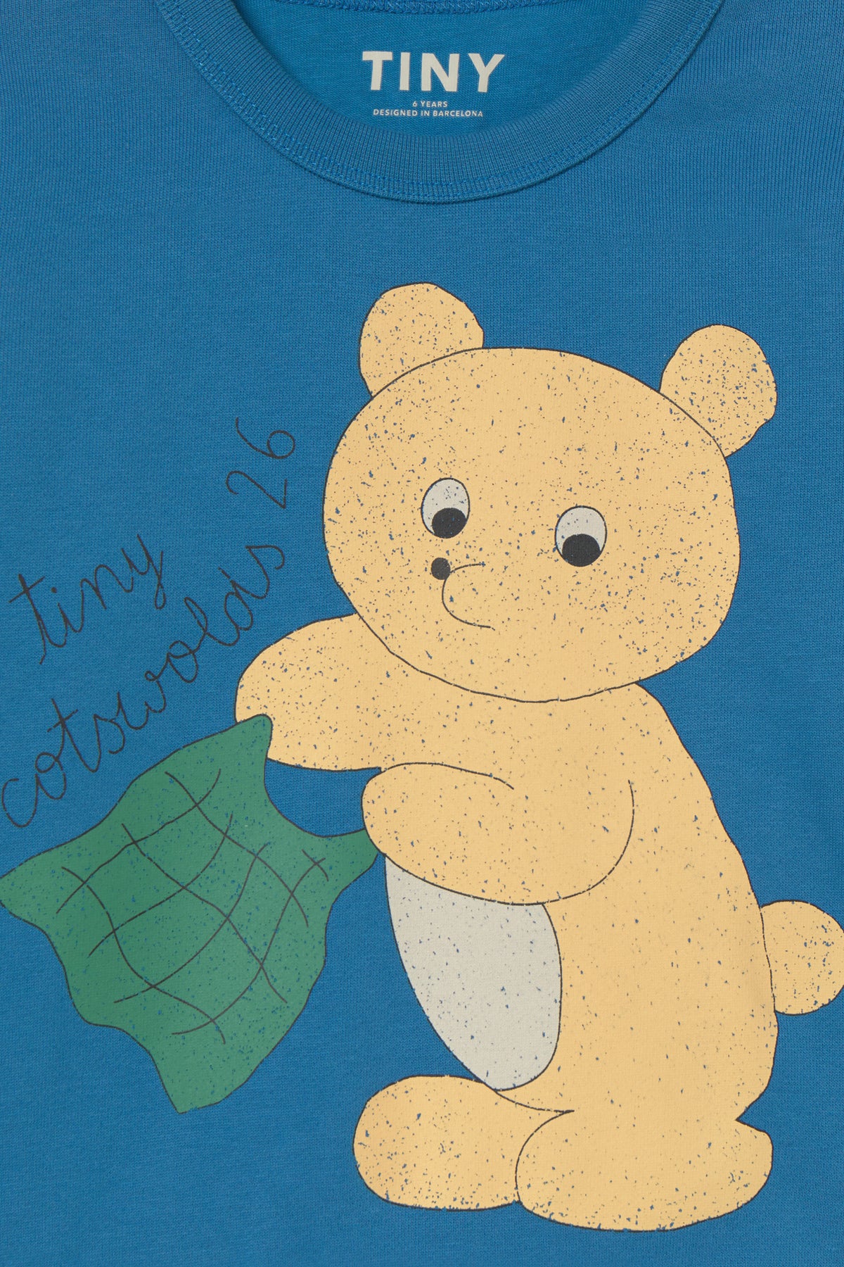 BEAR GRAPHIC SWEATSHIRT