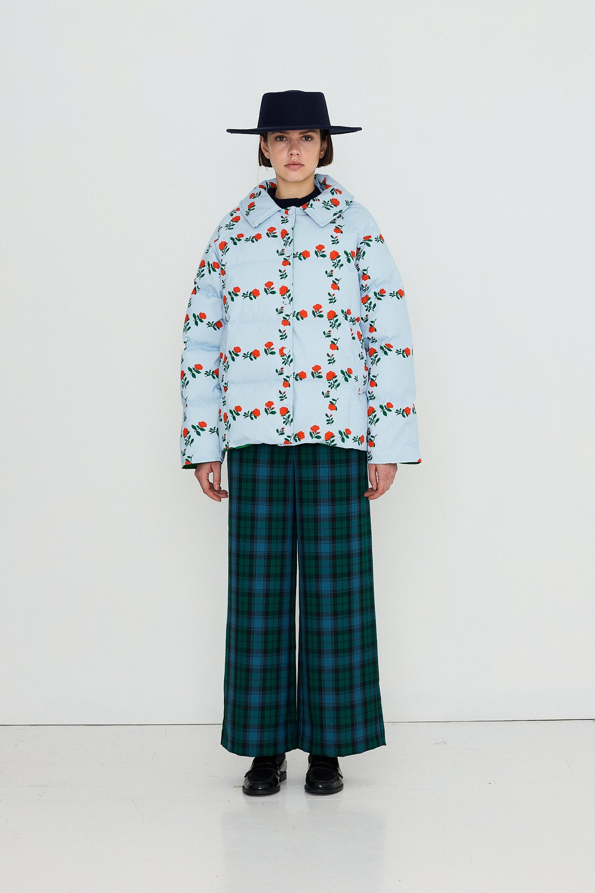 VESTE MI-LONGUE ROSES