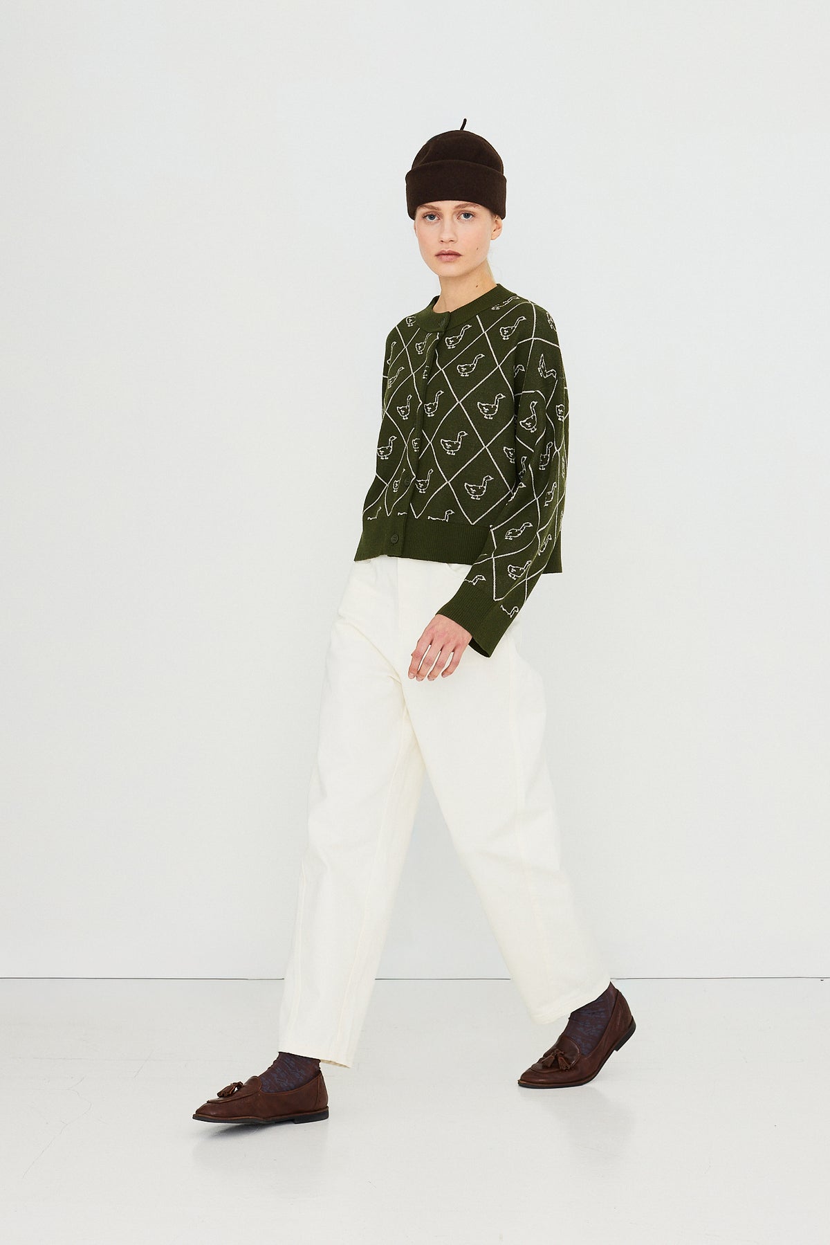 DIAMOND GEESE CARDIGAN