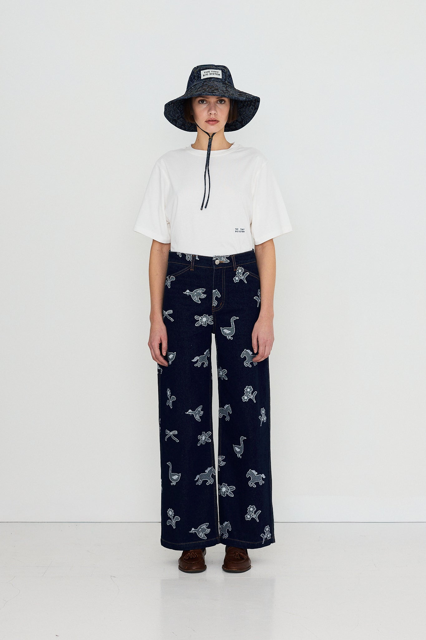 RELAXED TEE