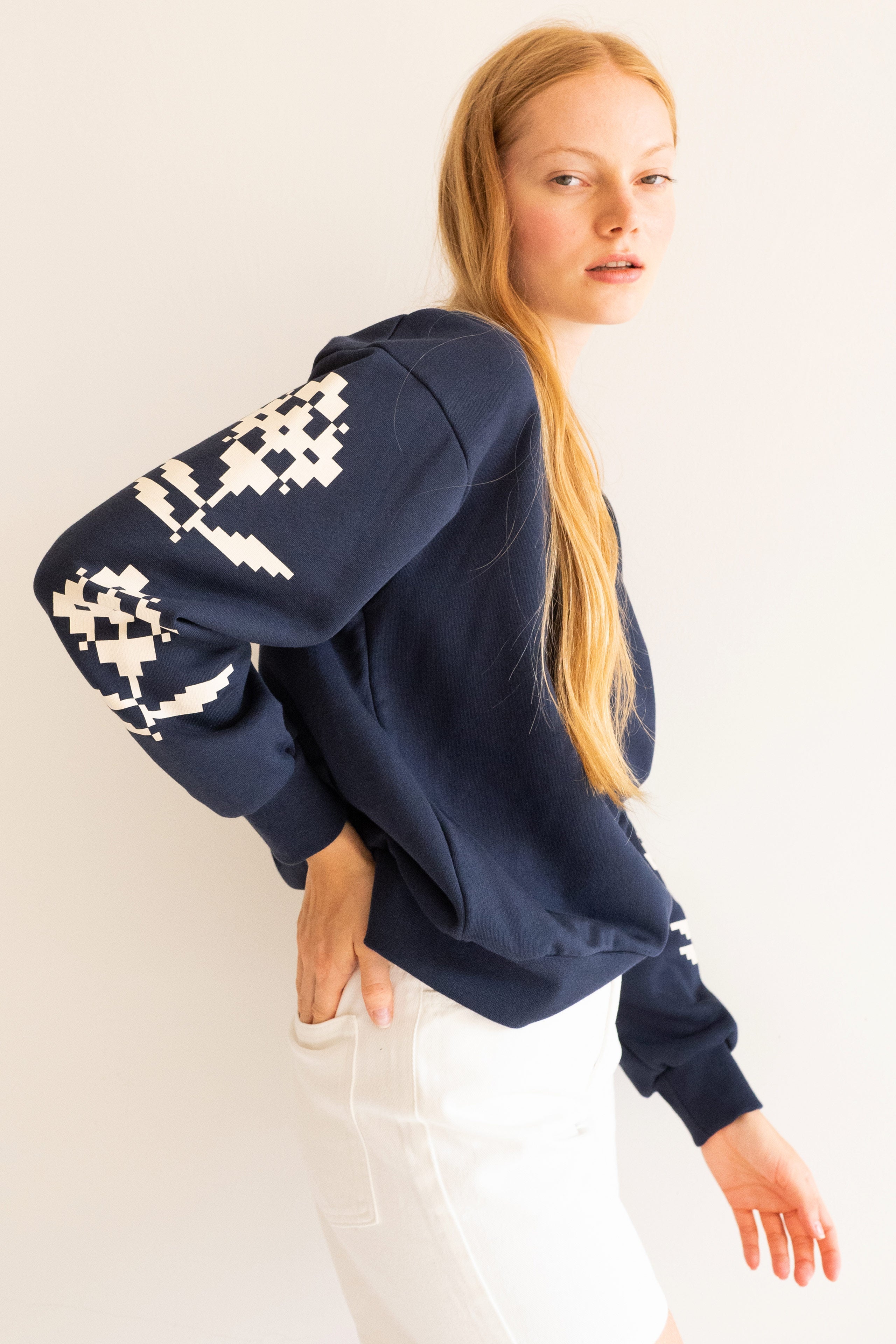 “GEOMETRIC FLOWERS ” SWEATSHIRT