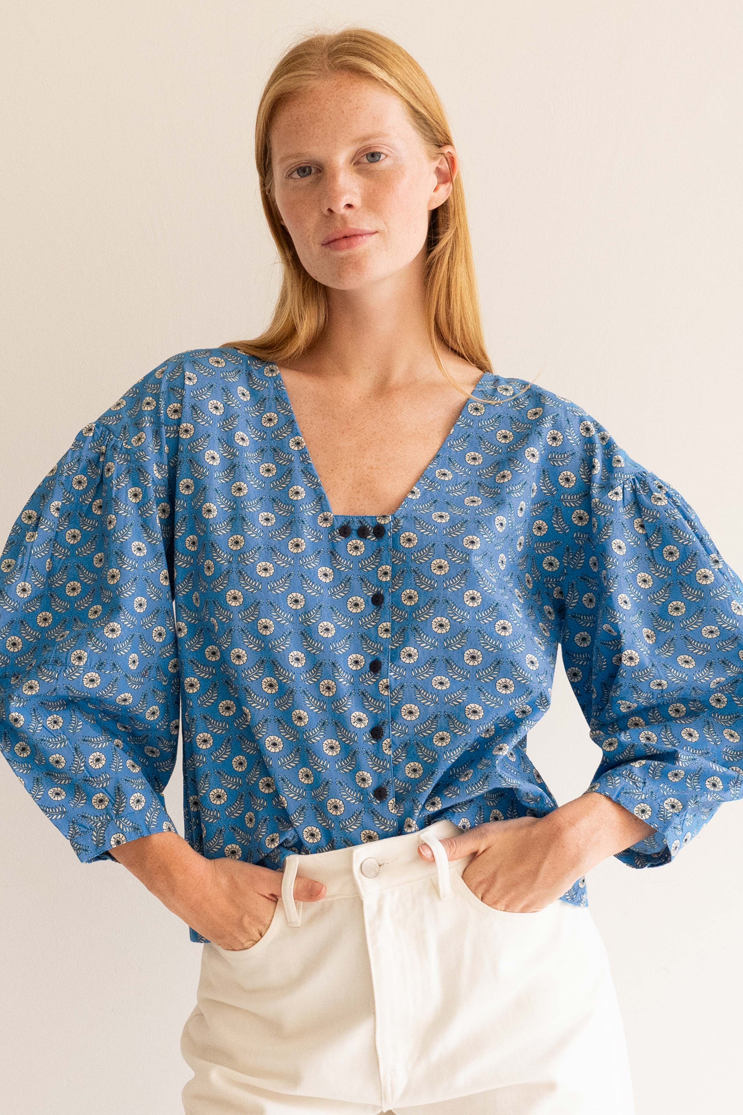 FLOWERS BLOUSE
