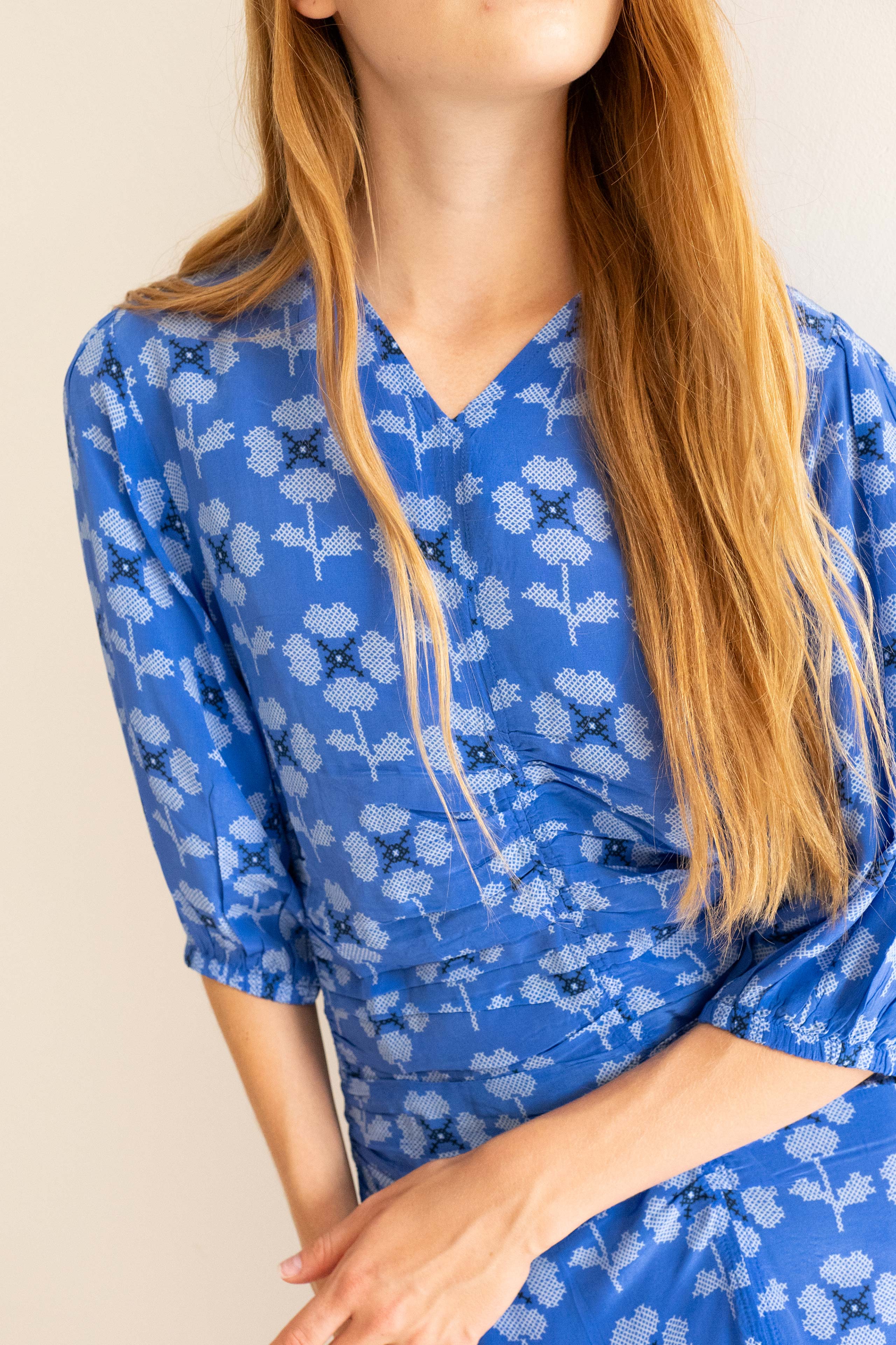 CROSS STITCH FLOWERS V-NECK DRESS