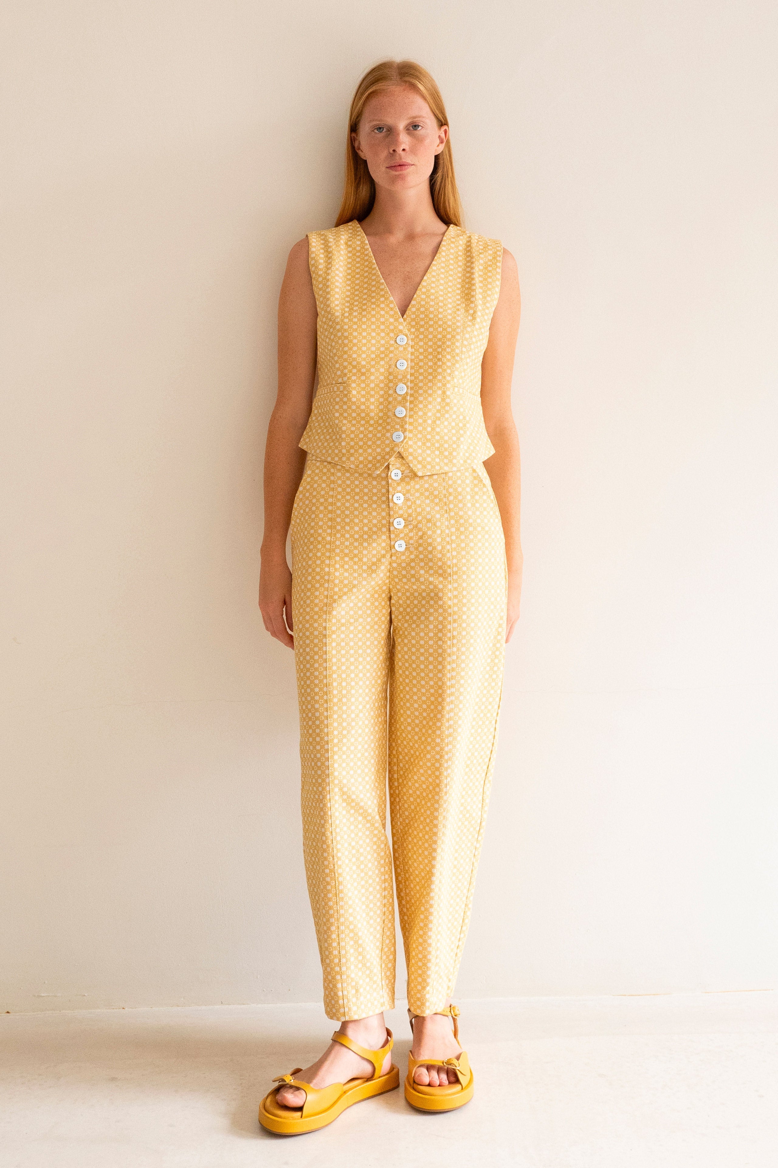 JACQUARD WAISTCOAT
