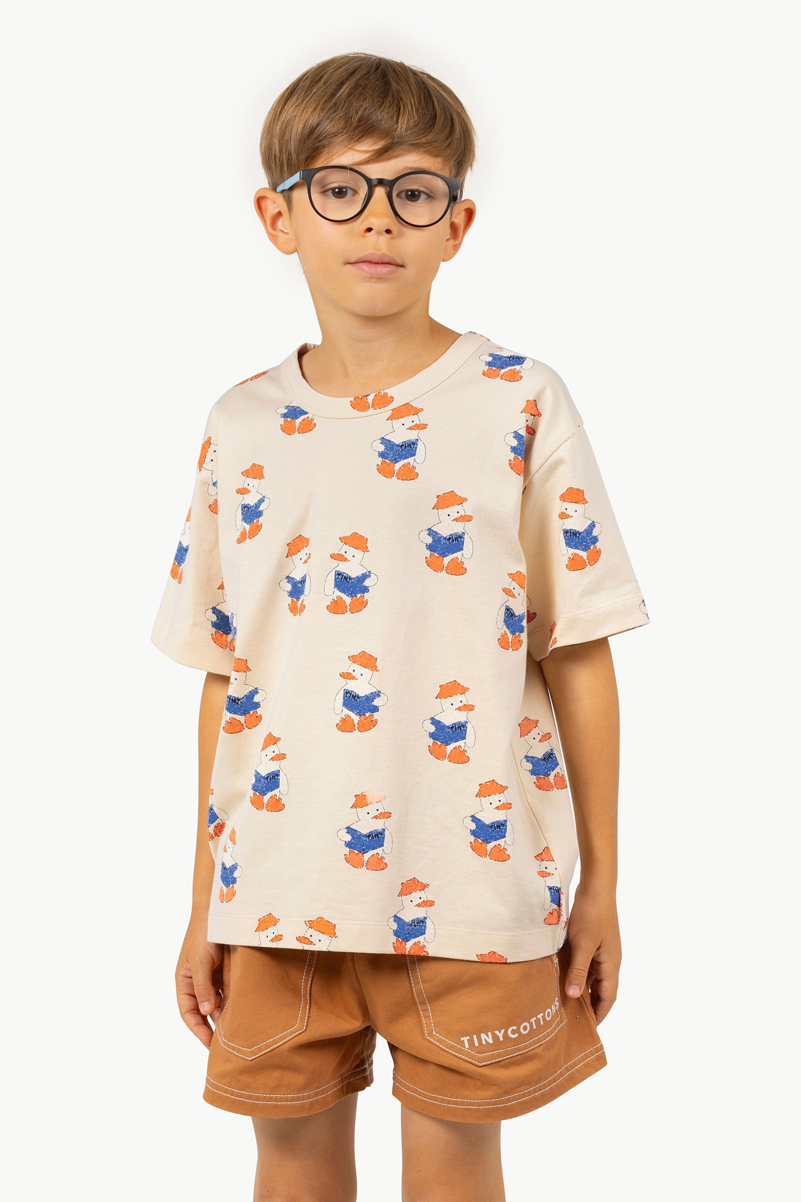 READERS TEE