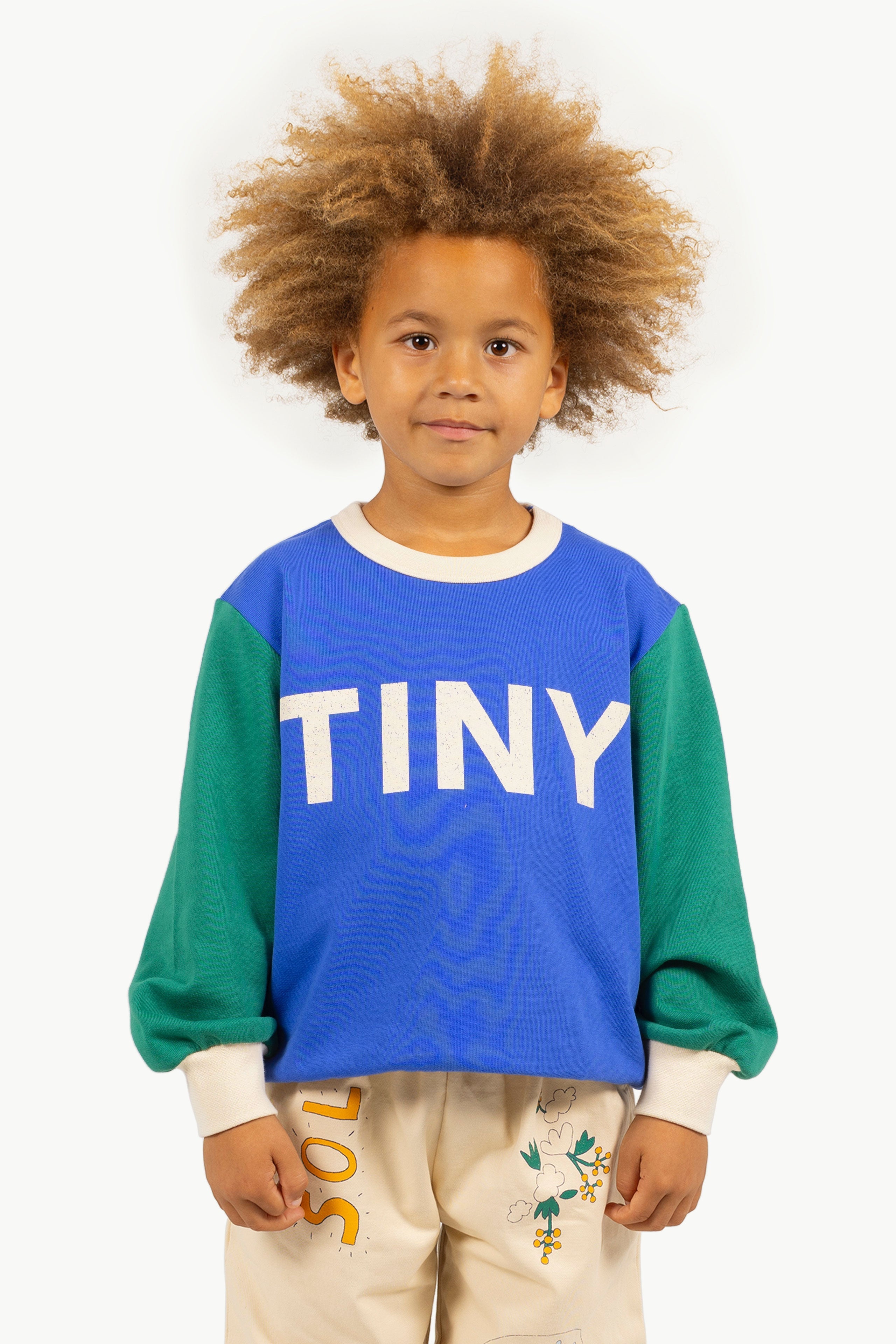 COLOR BLOCK SWEATSHIRT