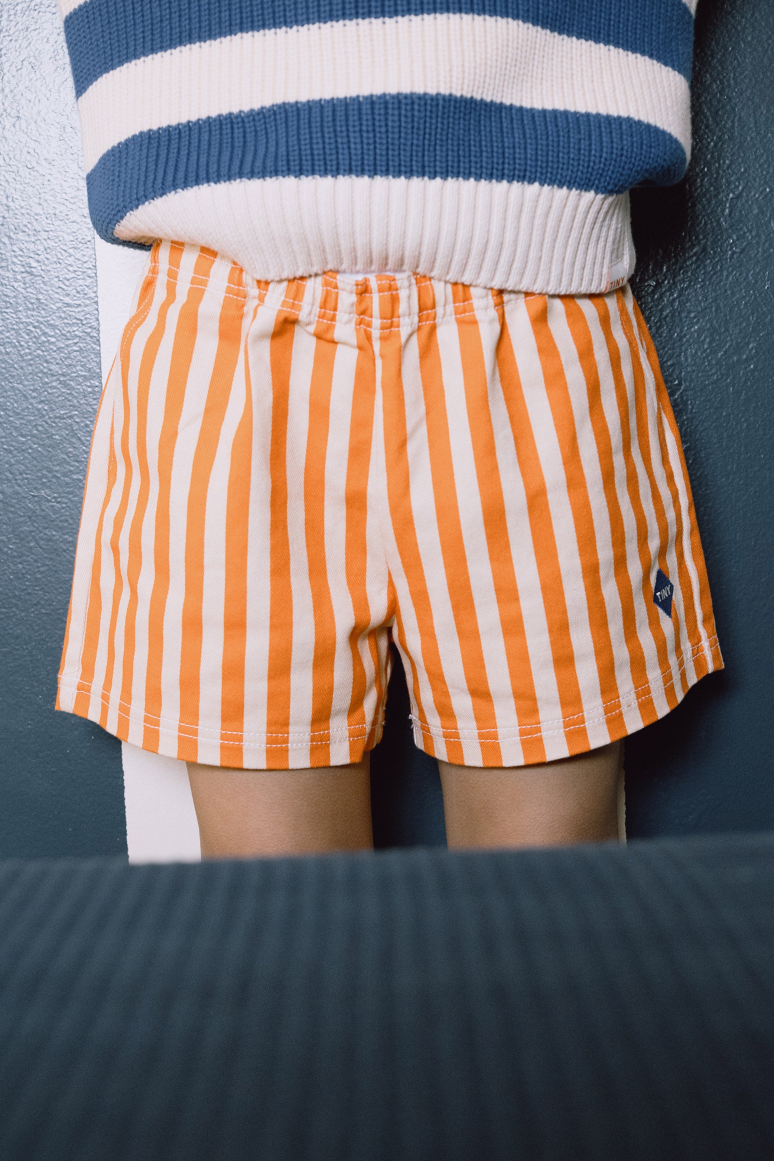 SHORT STRIPES