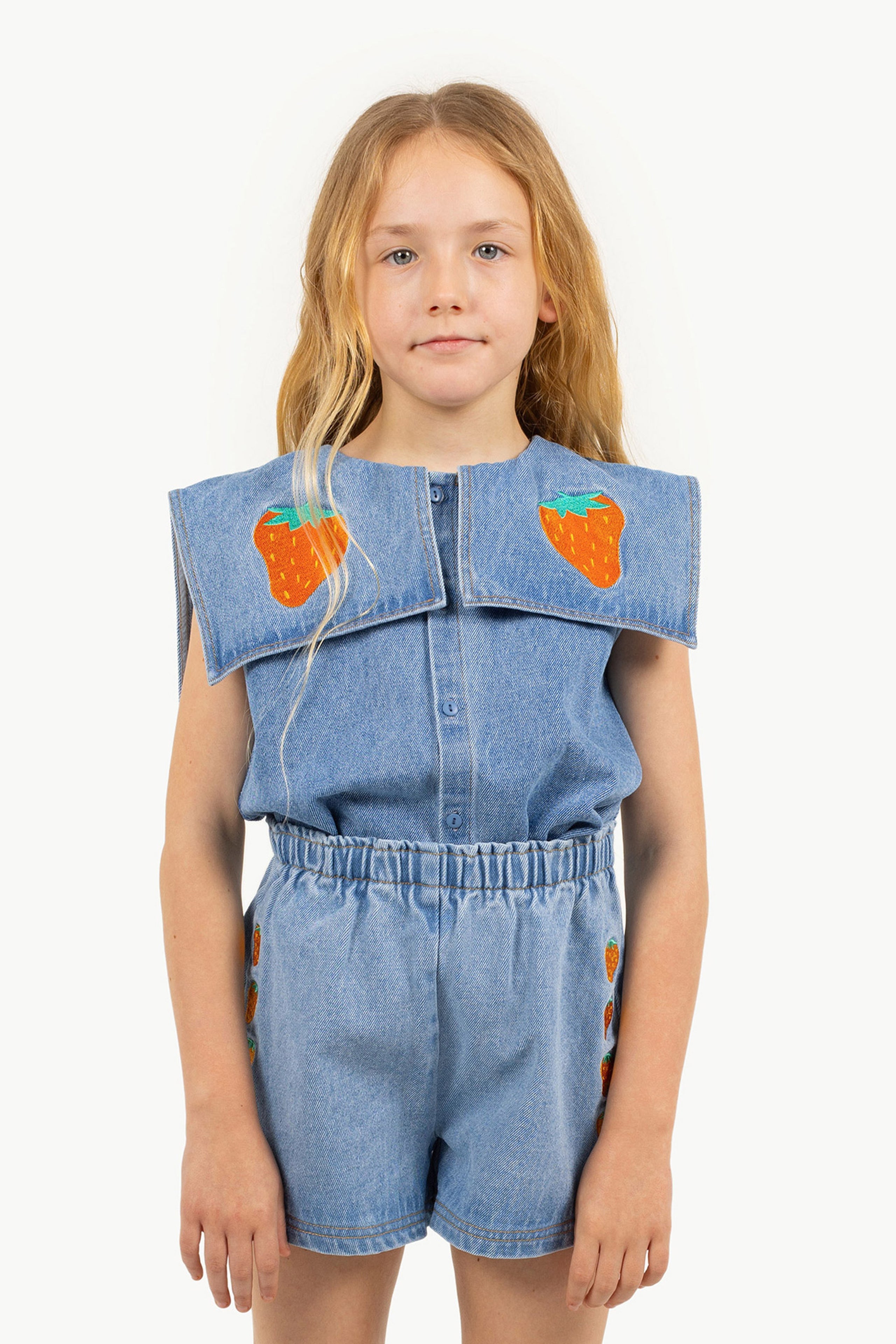 STRAWBERRIES BLOUSE
