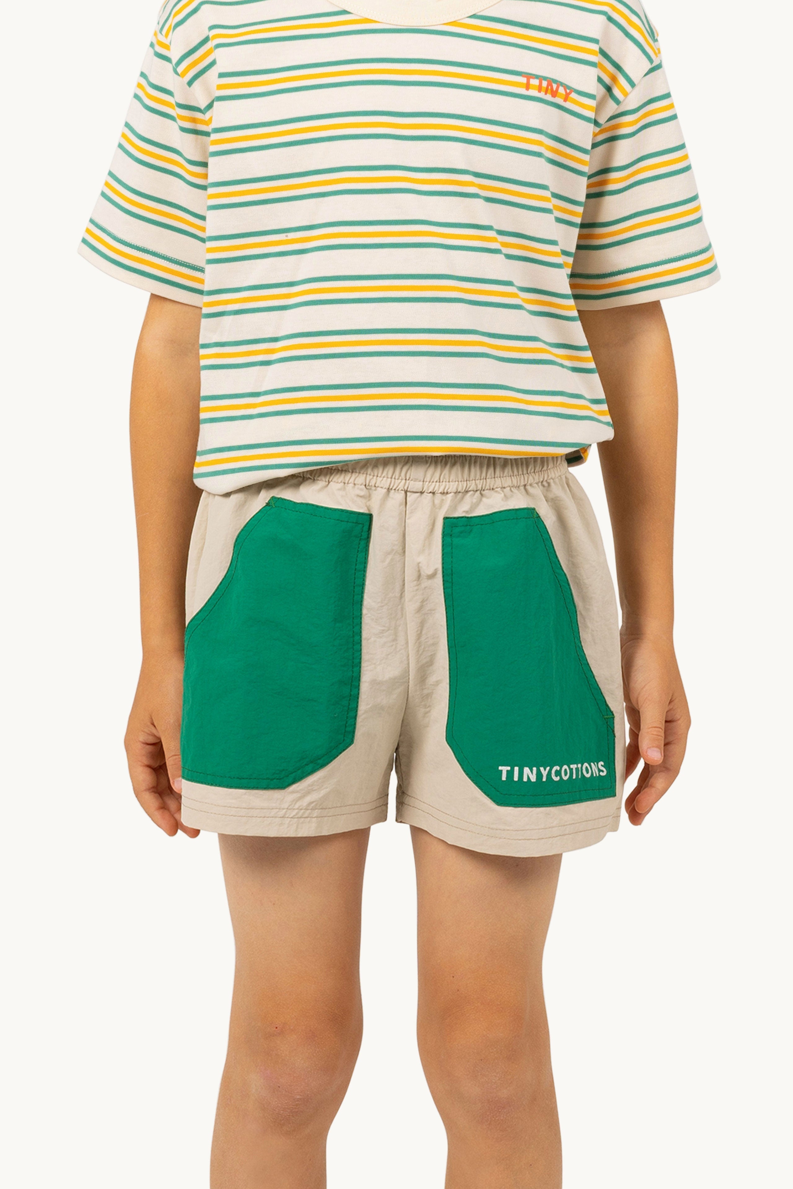 COLOR BLOCK SHORT