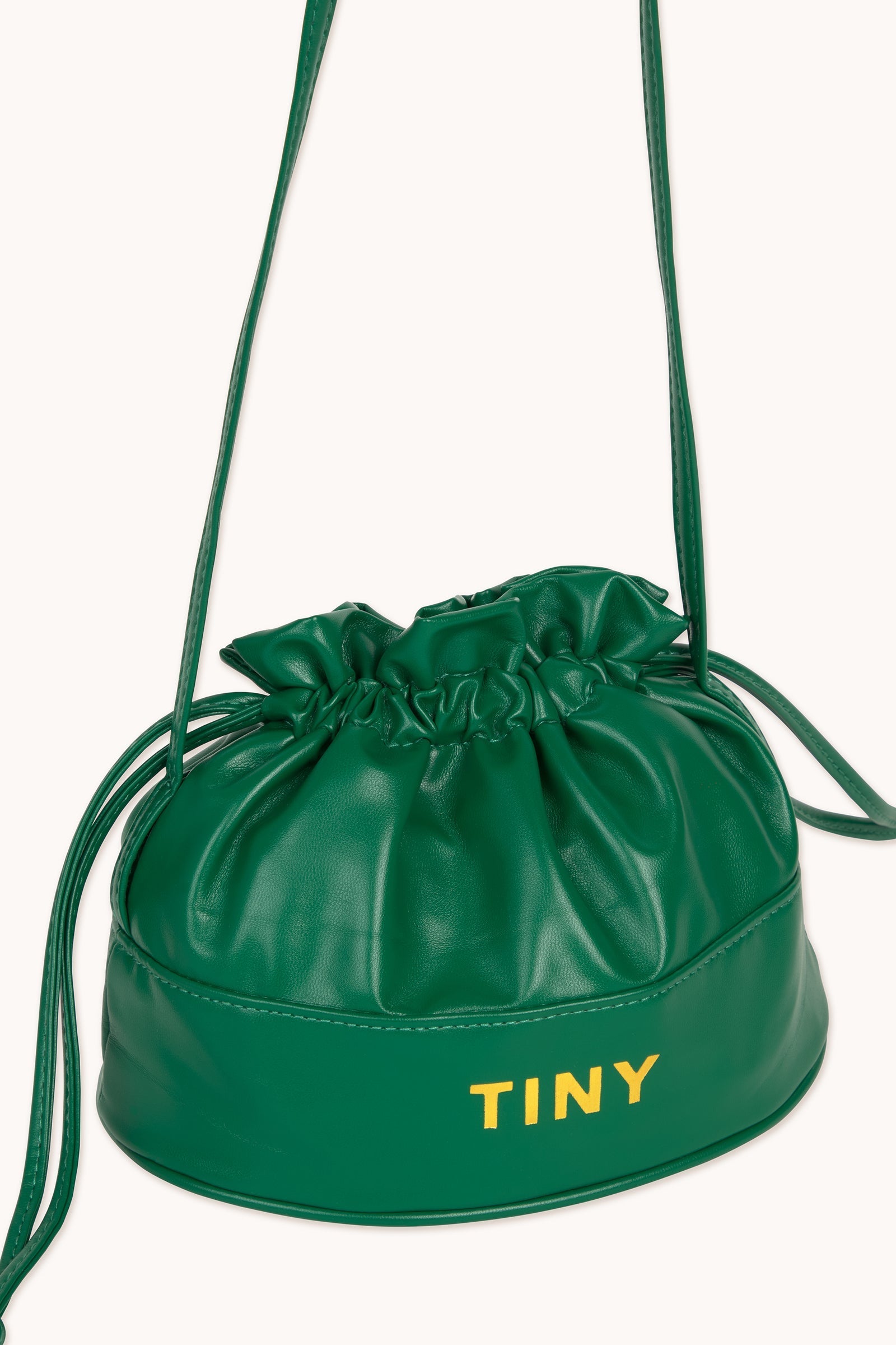 SOLID BUCKET BAG