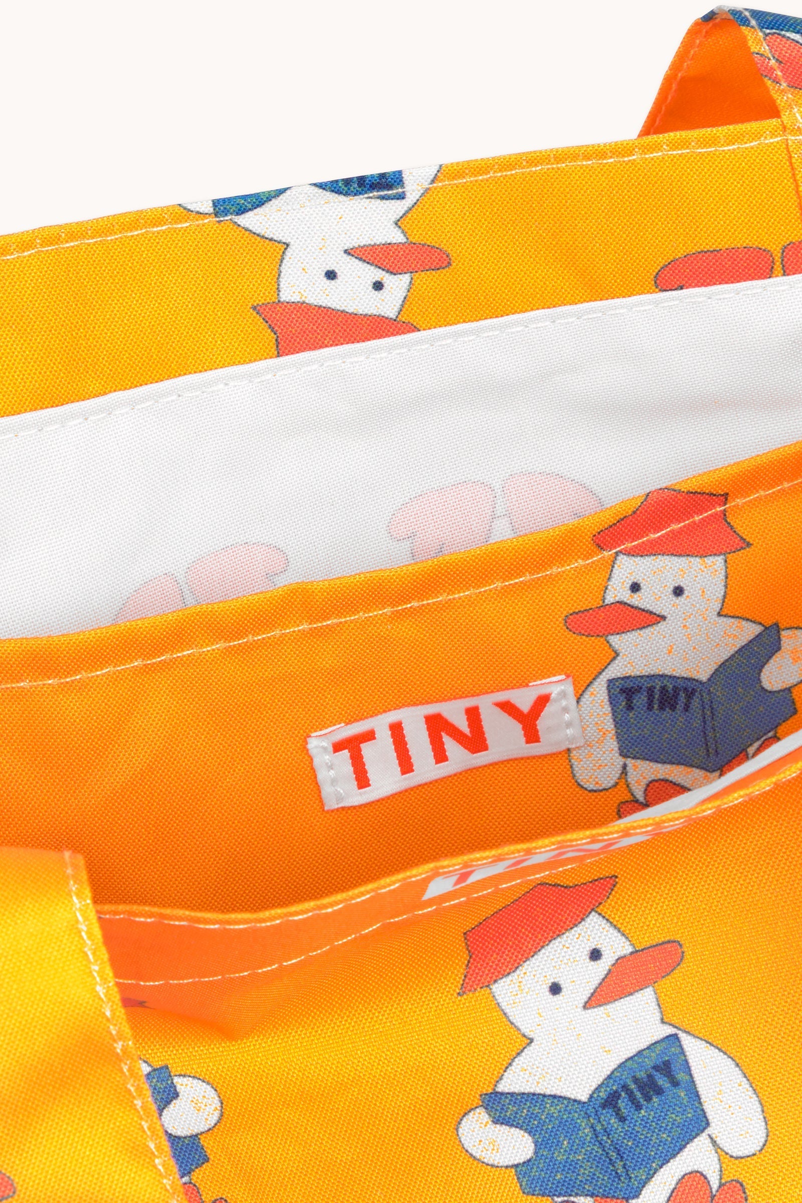 TOTE BAG READERS