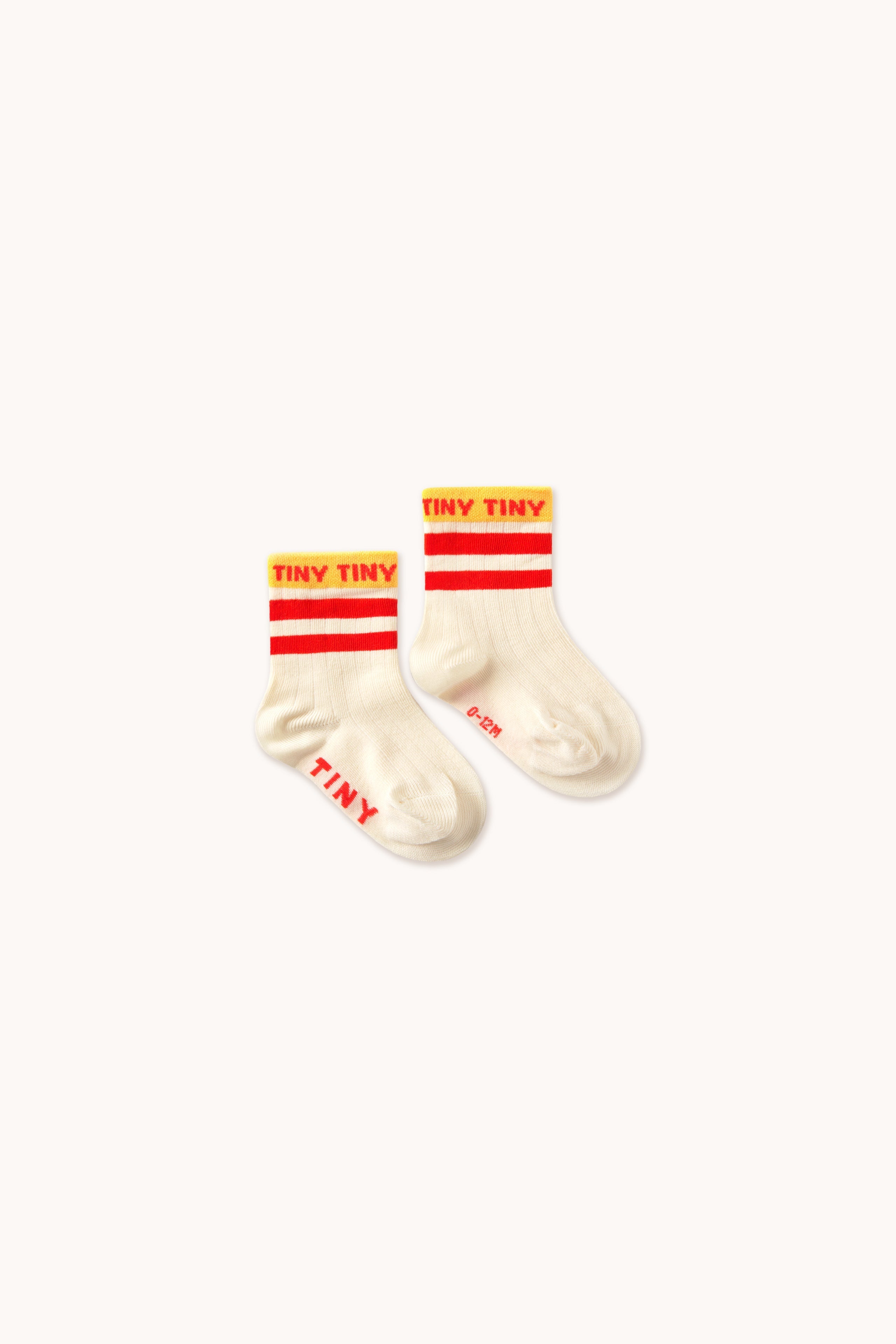 TINY MEDIUM HEIGHT SOCKS