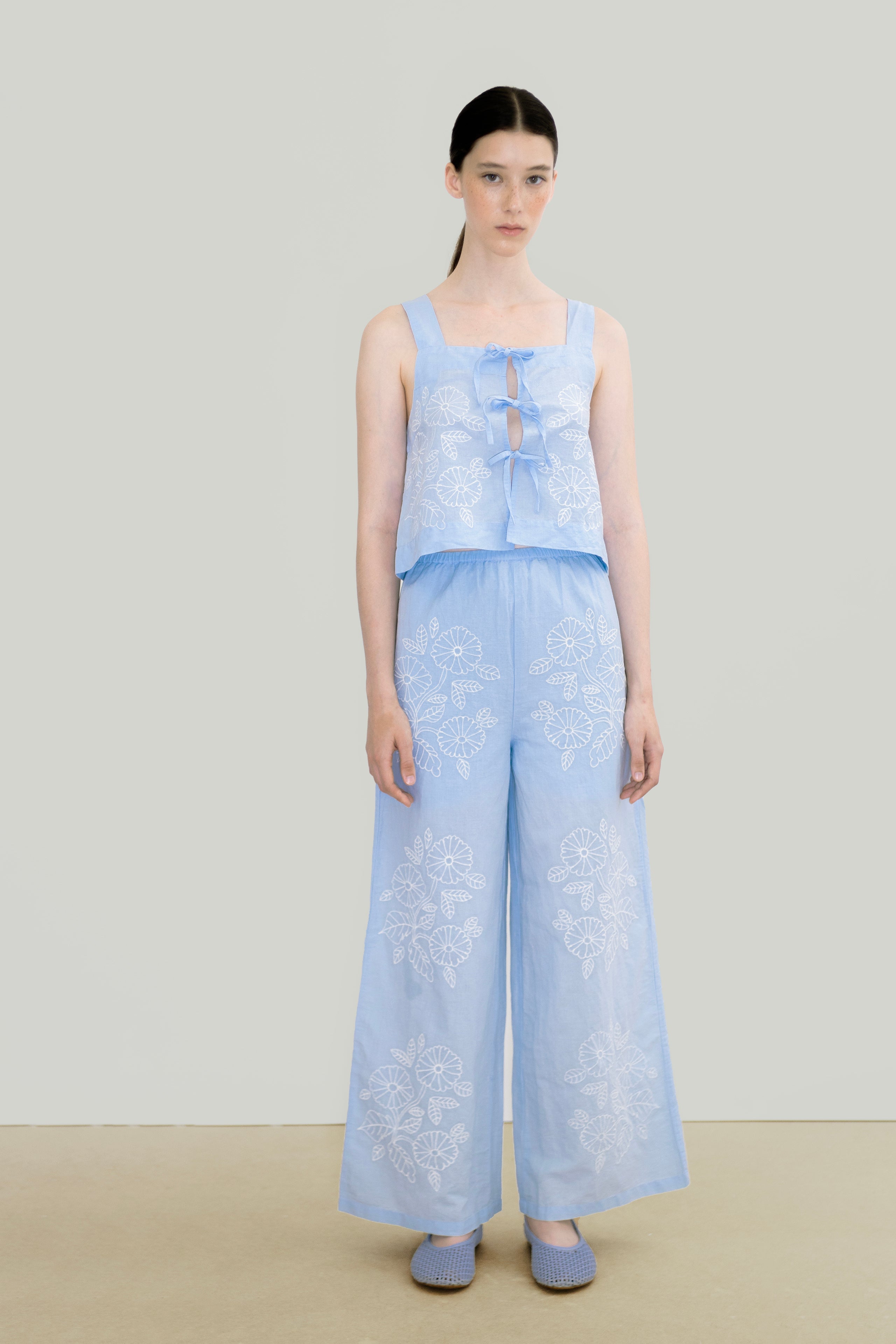 EMBROIDERED TROUSERS
