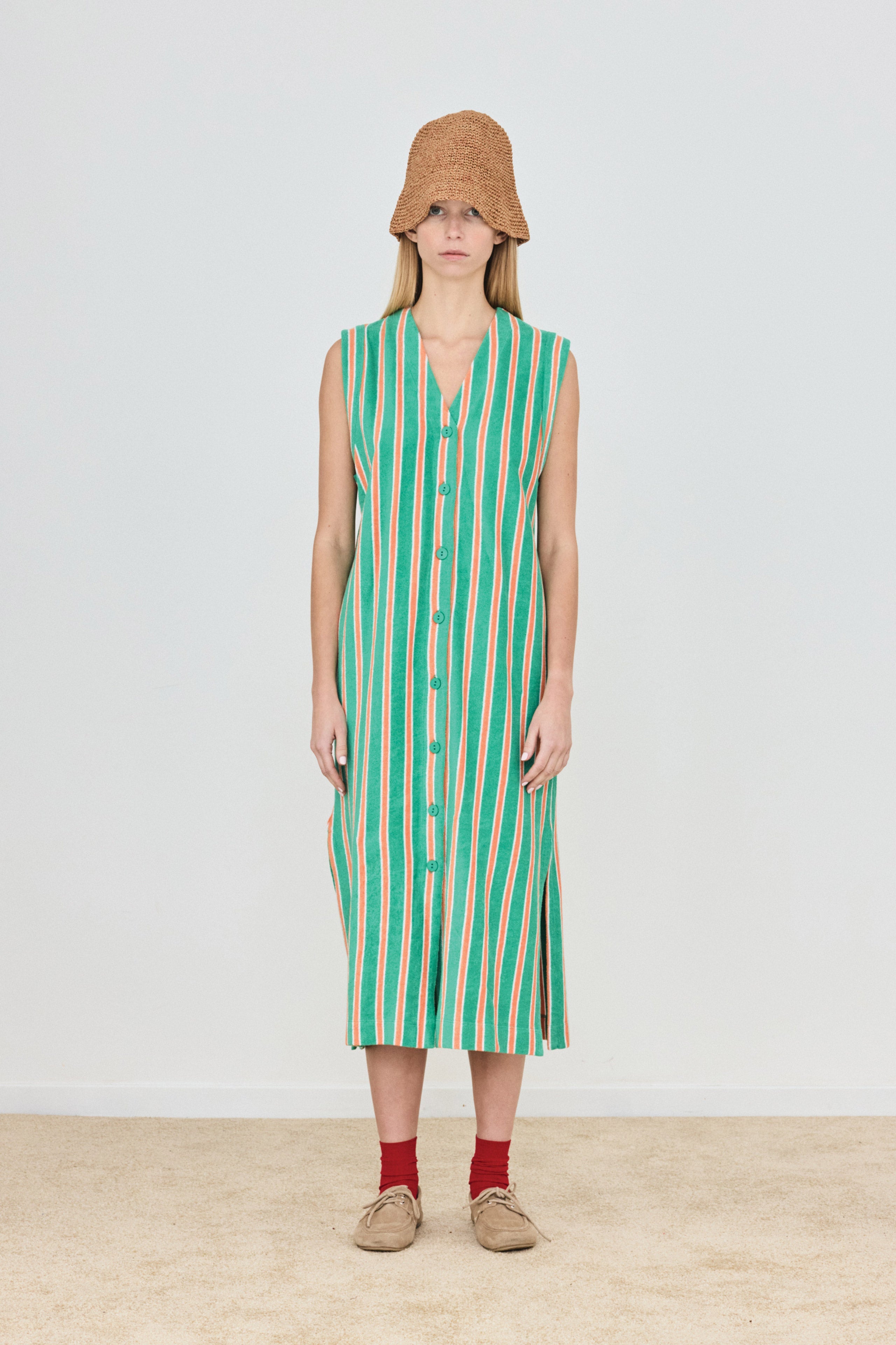 VESTIDO ABOTONADO DE TOALLA A RAYAS