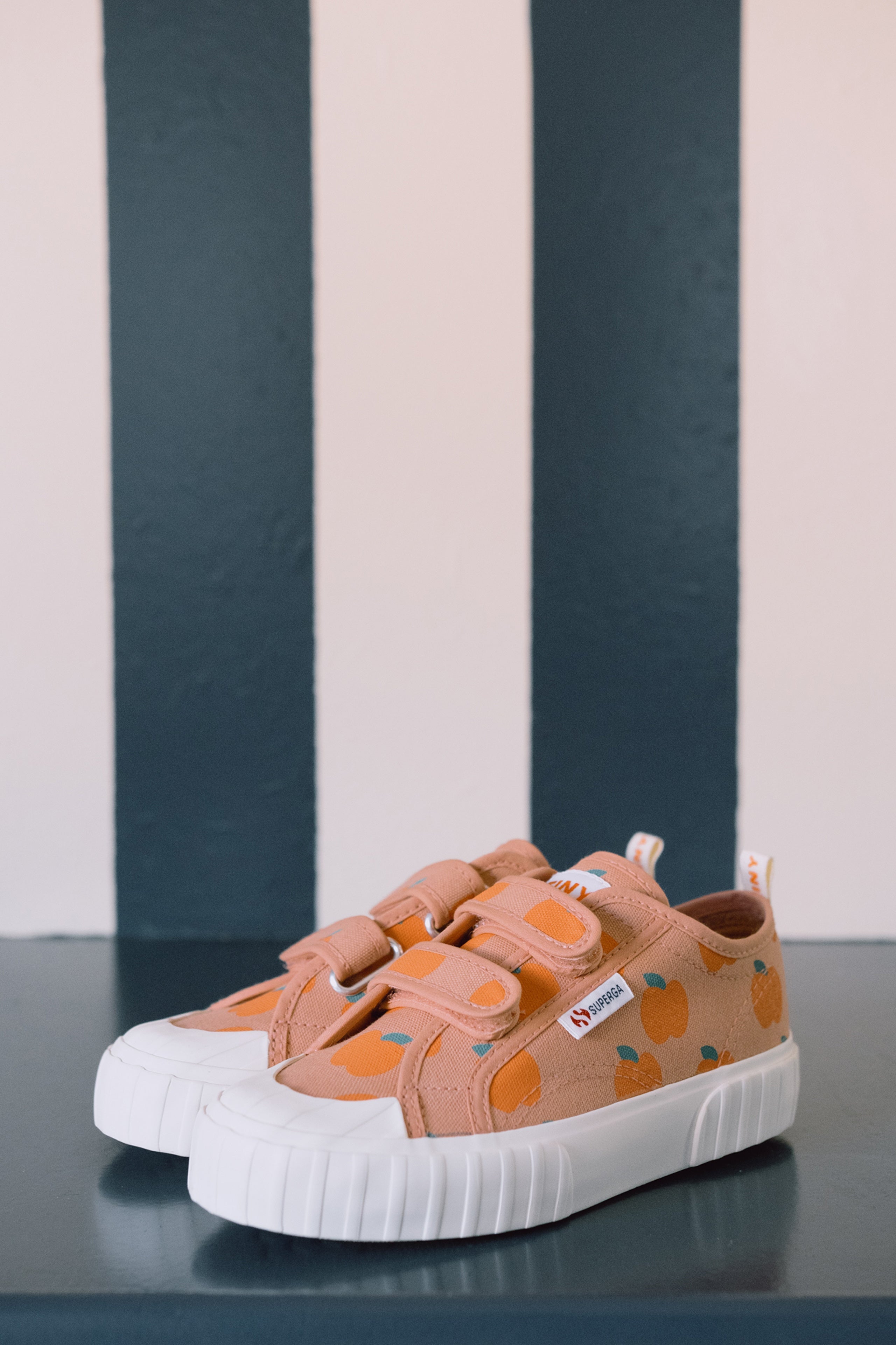 ZAPATILLAS APPLES