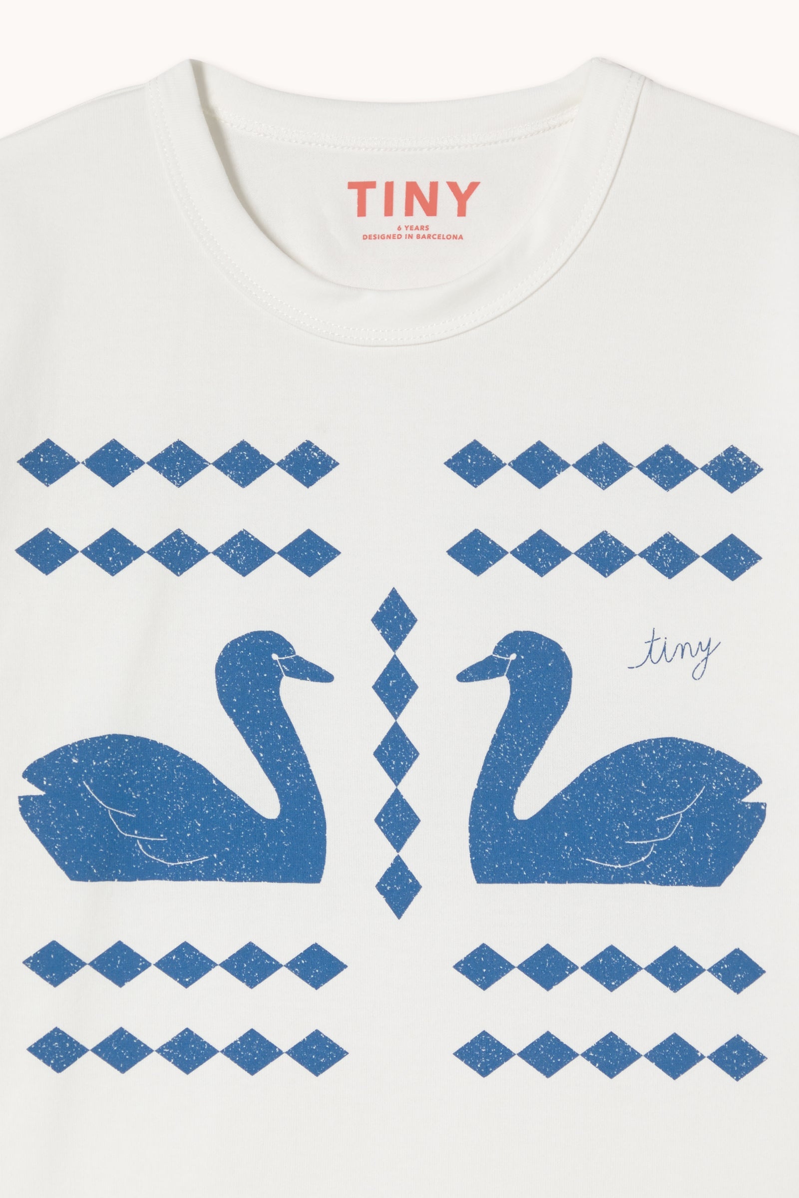 SWANS DIAMONDS GRAPHIC TEE