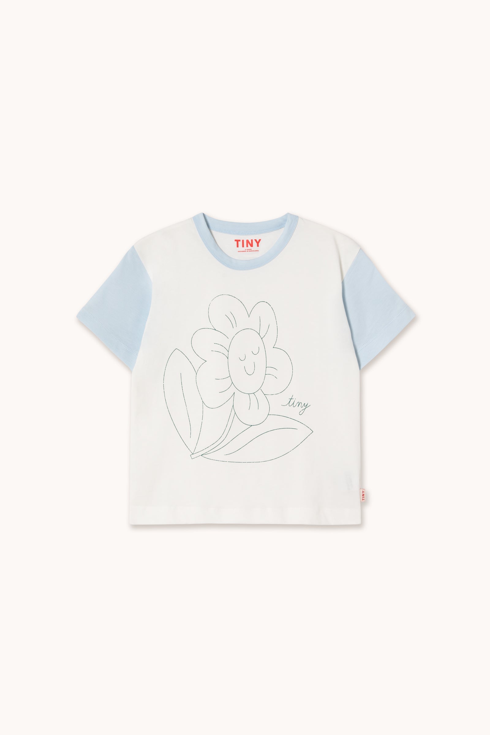 TINY FLOWER GRAPHIC TEE