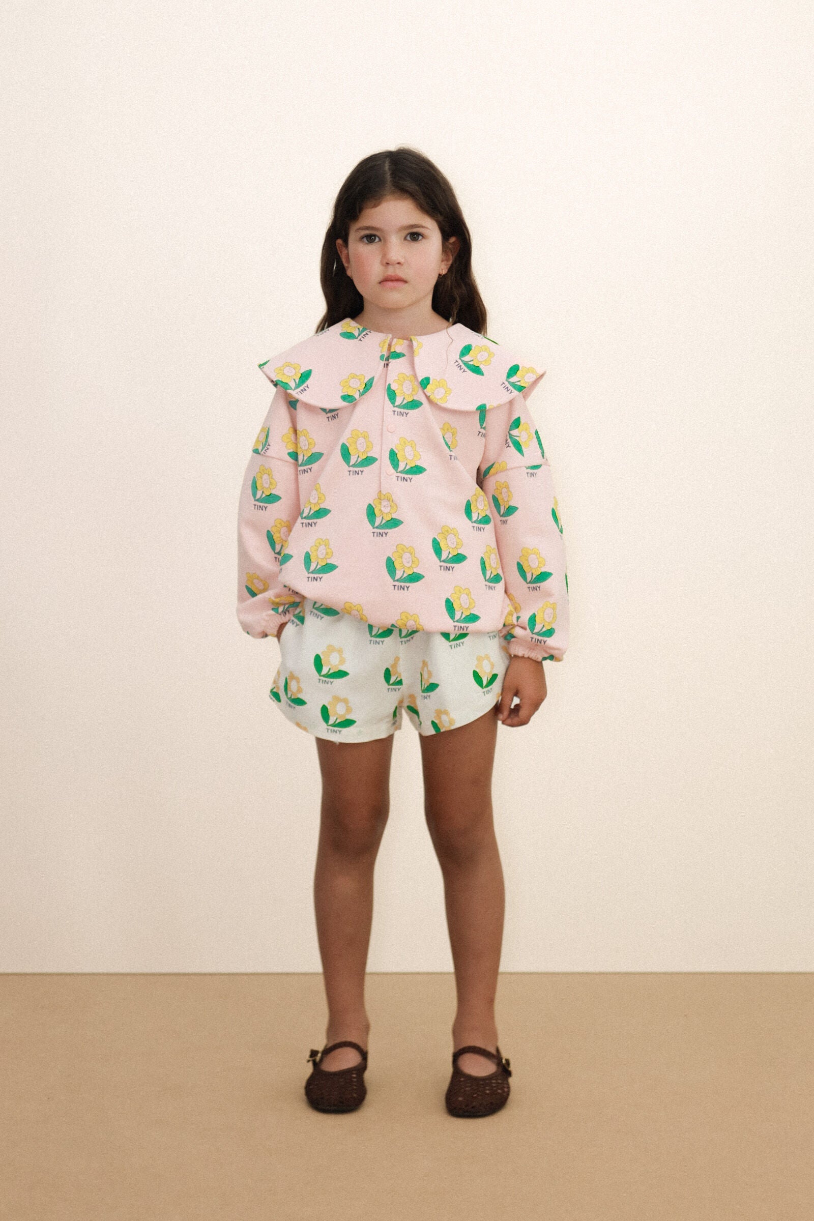 TINY FLOWER SWEATSHIRT