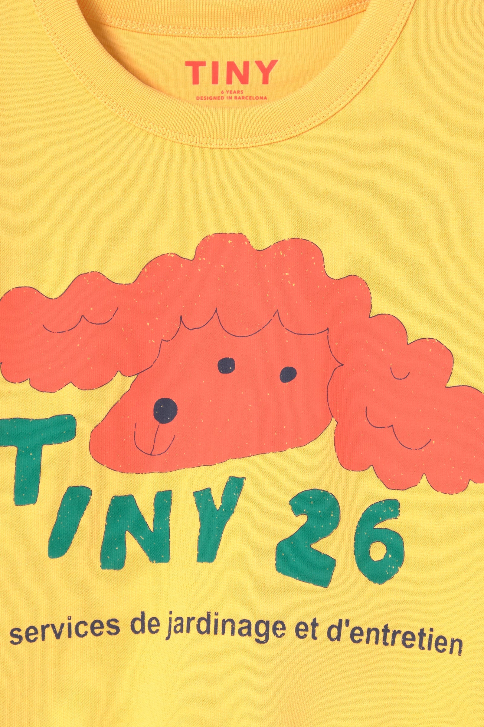 RED DOG GRAPHIC SWEATSHIRT