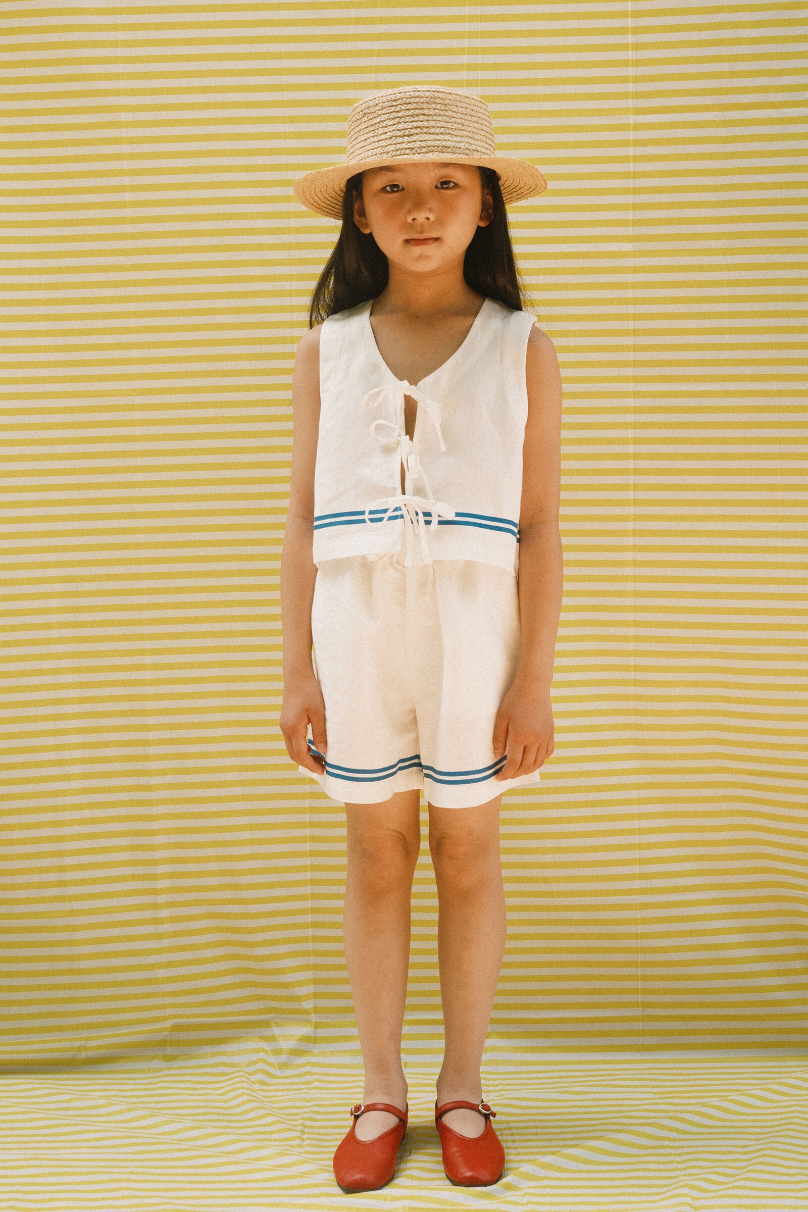 STRIPES WOVEN SHORTS