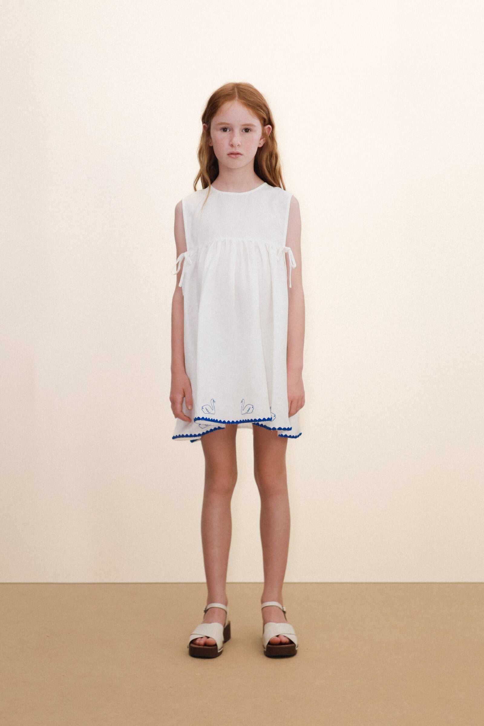 SWANS BOWS DRESS
