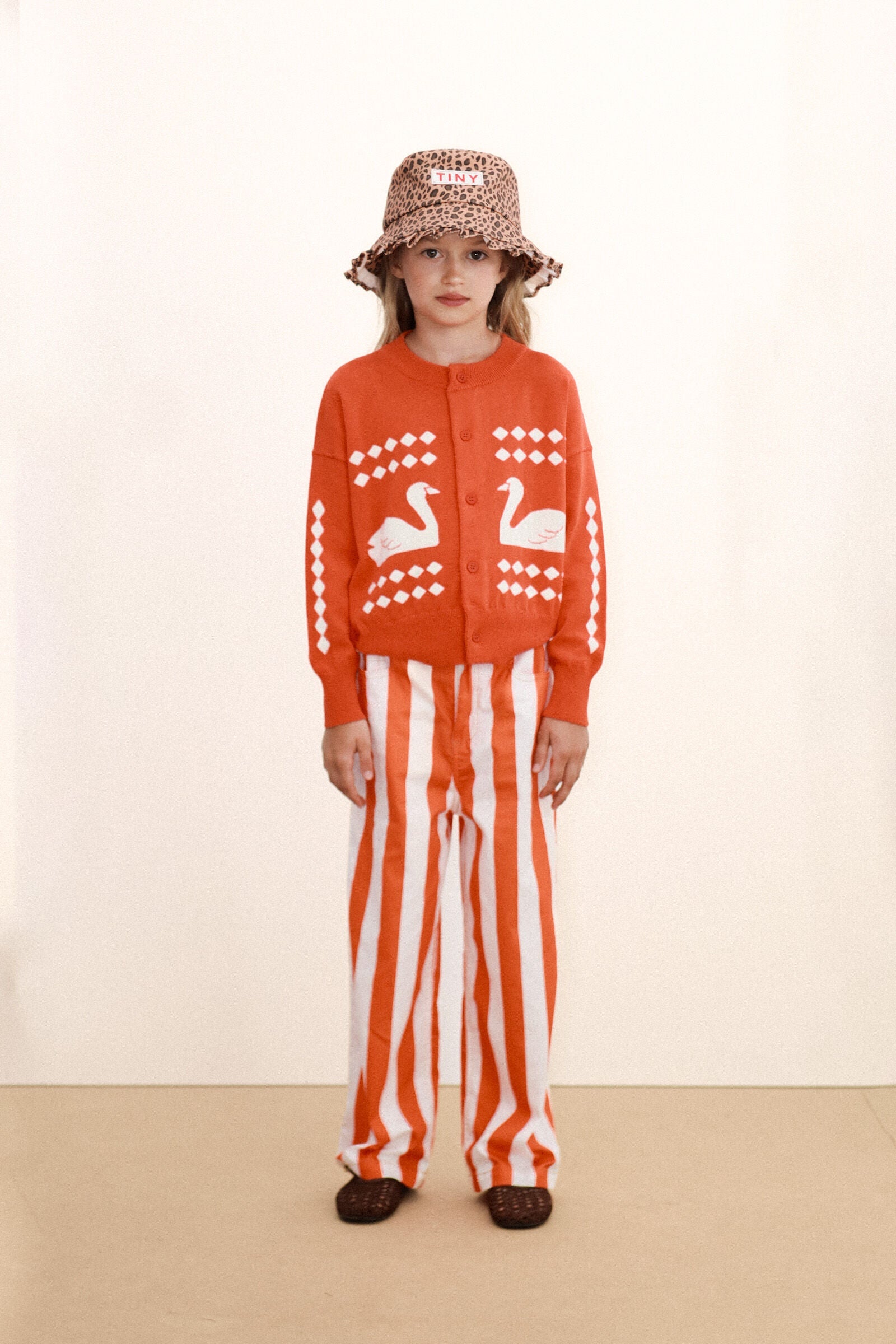 SWANS DIAMONDS CARDIGAN