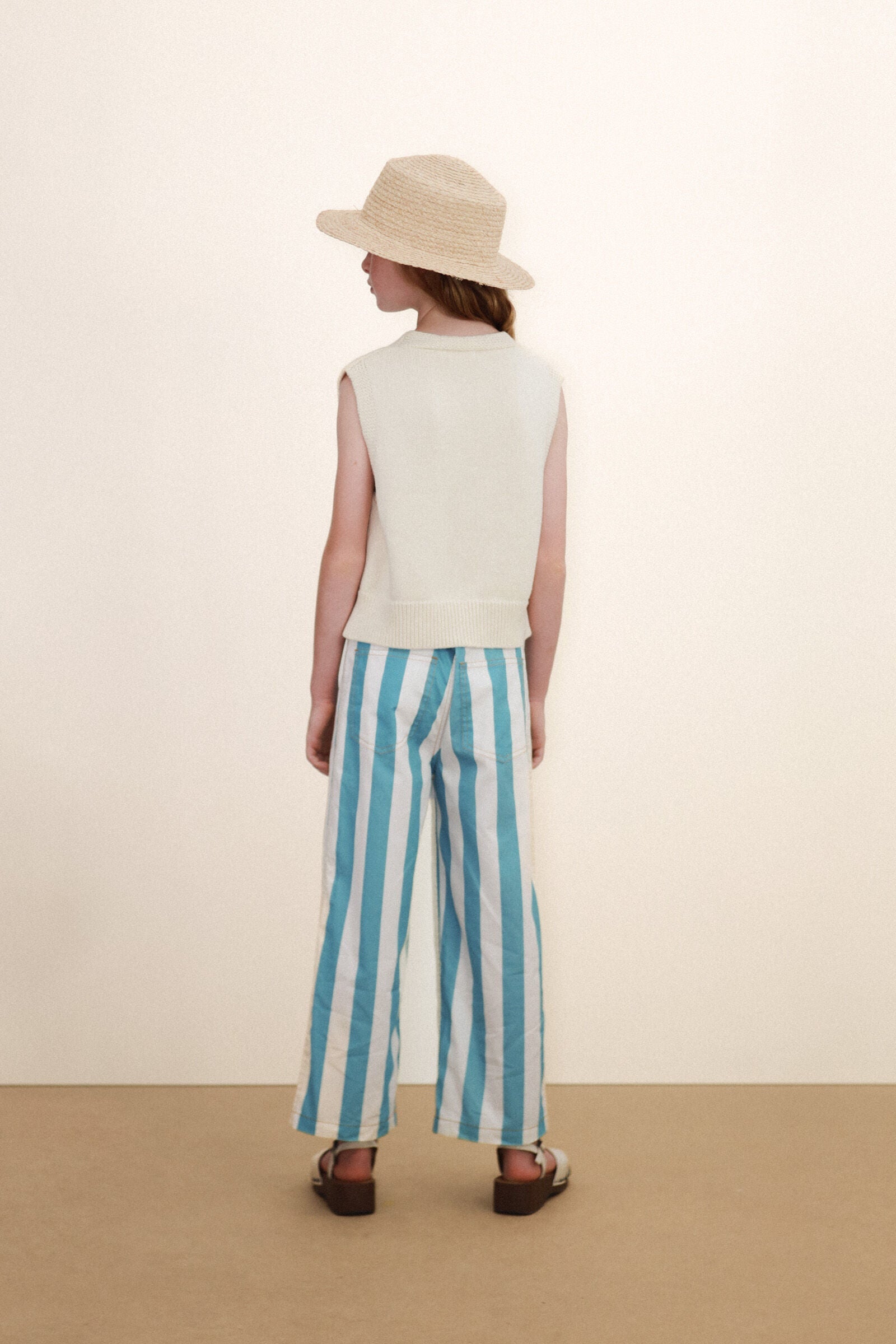 FLOWERS KNITTED VEST