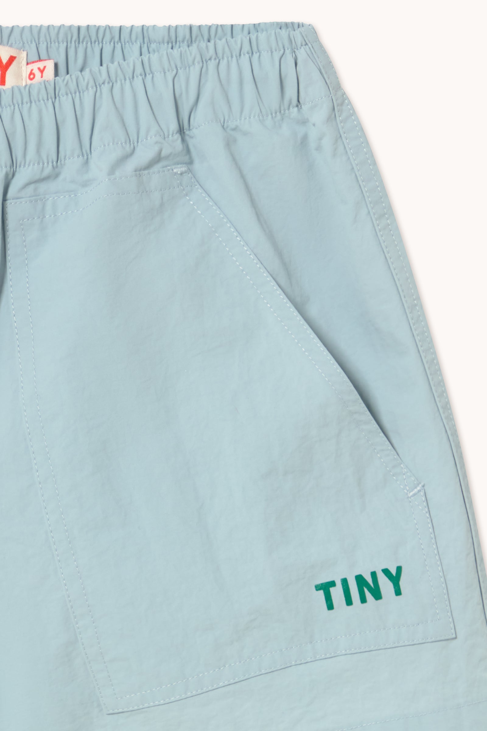 SOLID WOVEN SHORTS