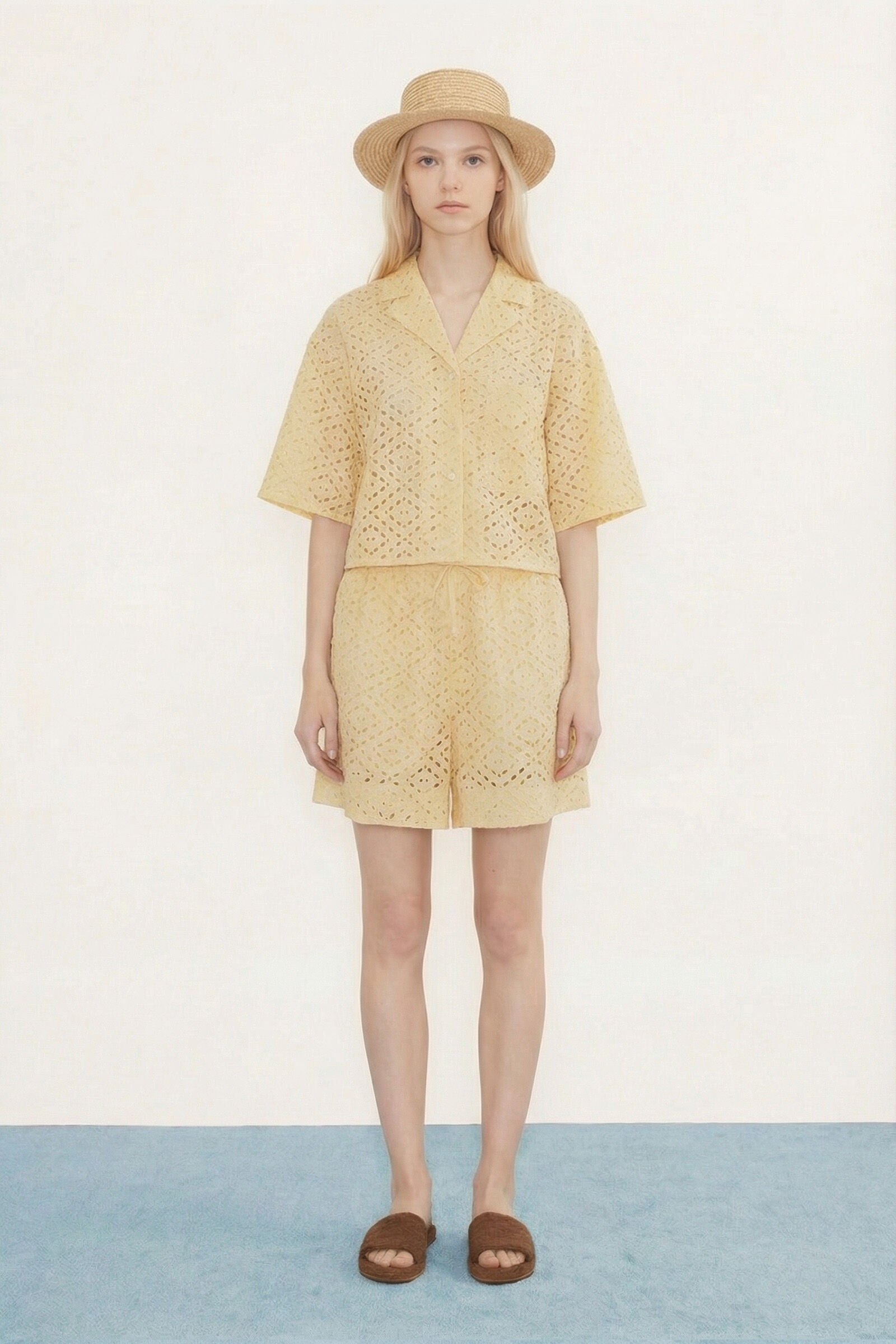 SHORT SLEEVE SHIRT