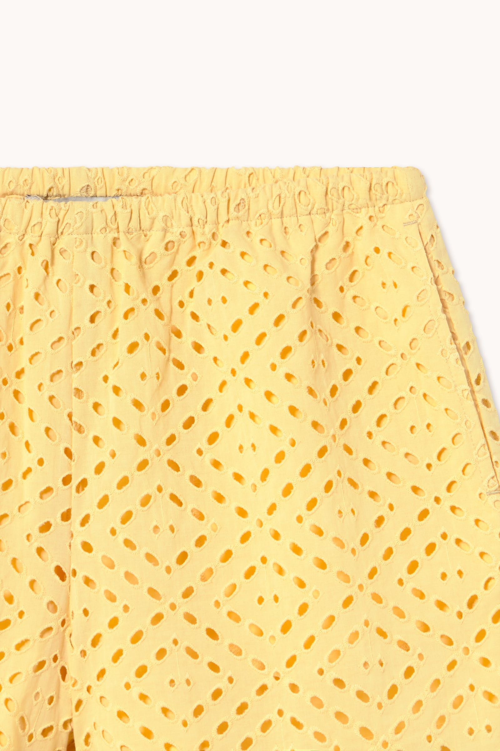 ELASTIC WAIST SHORTS