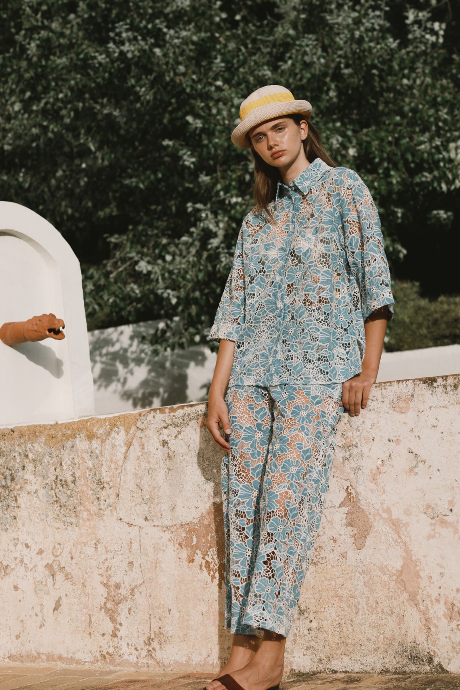 LACE WIDE TROUSERS