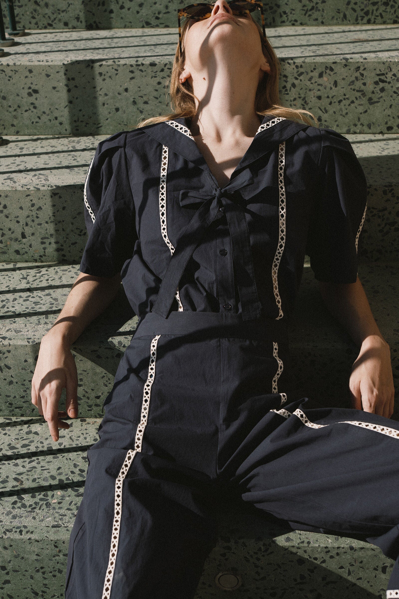 SAILOR NECK BLOUSE