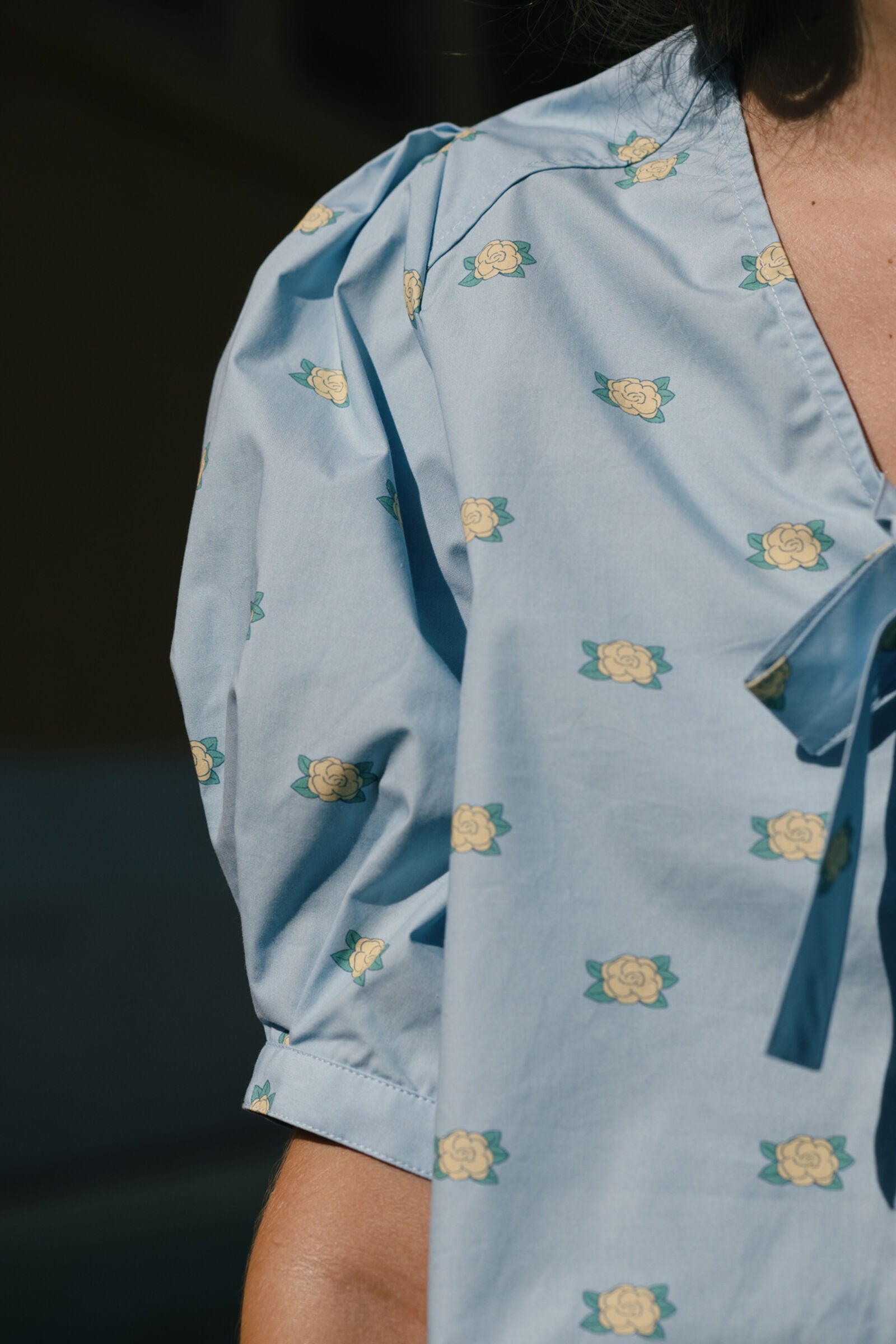 FLOWERS BOW BLOUSE
