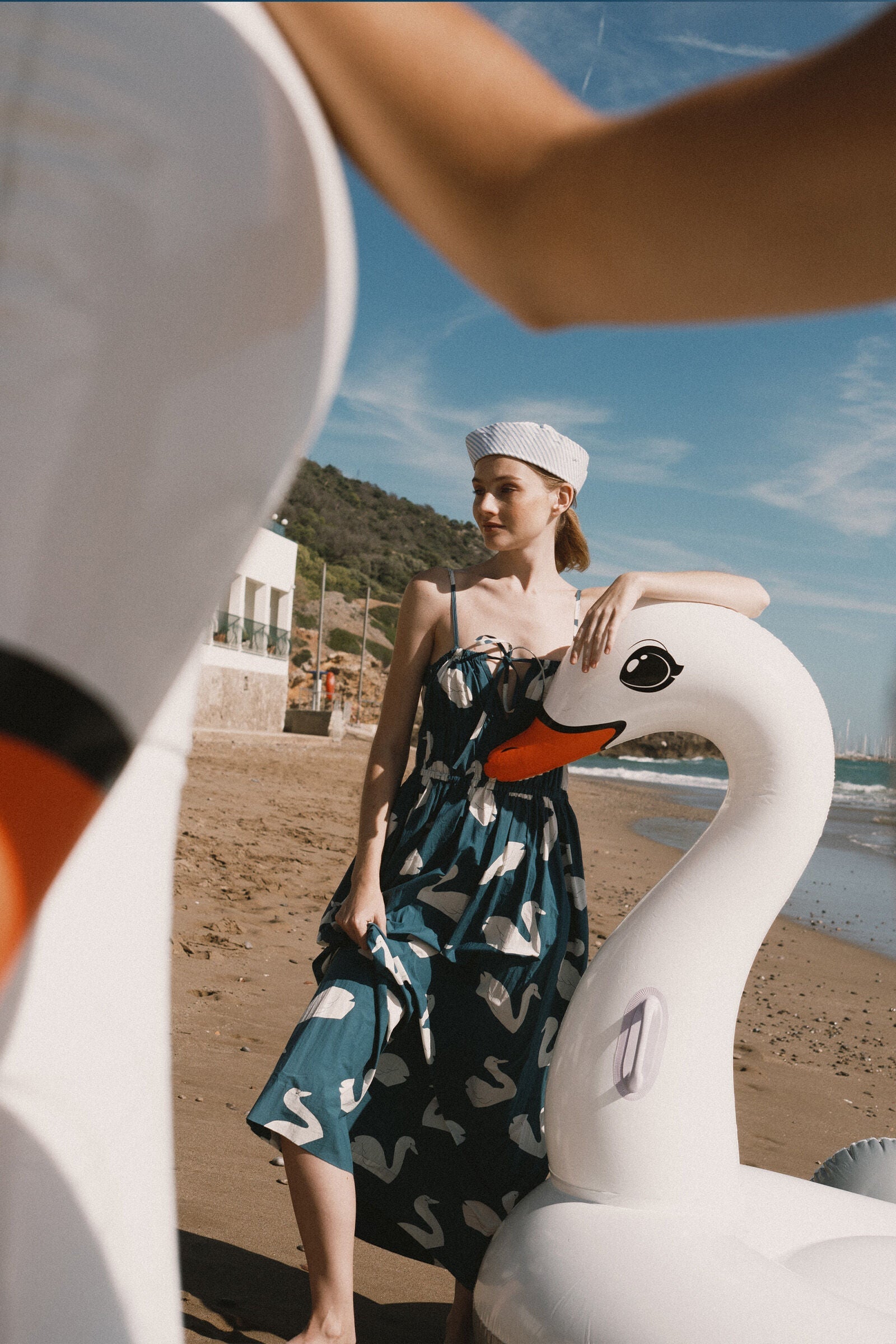SWANS STRAPS DRESS