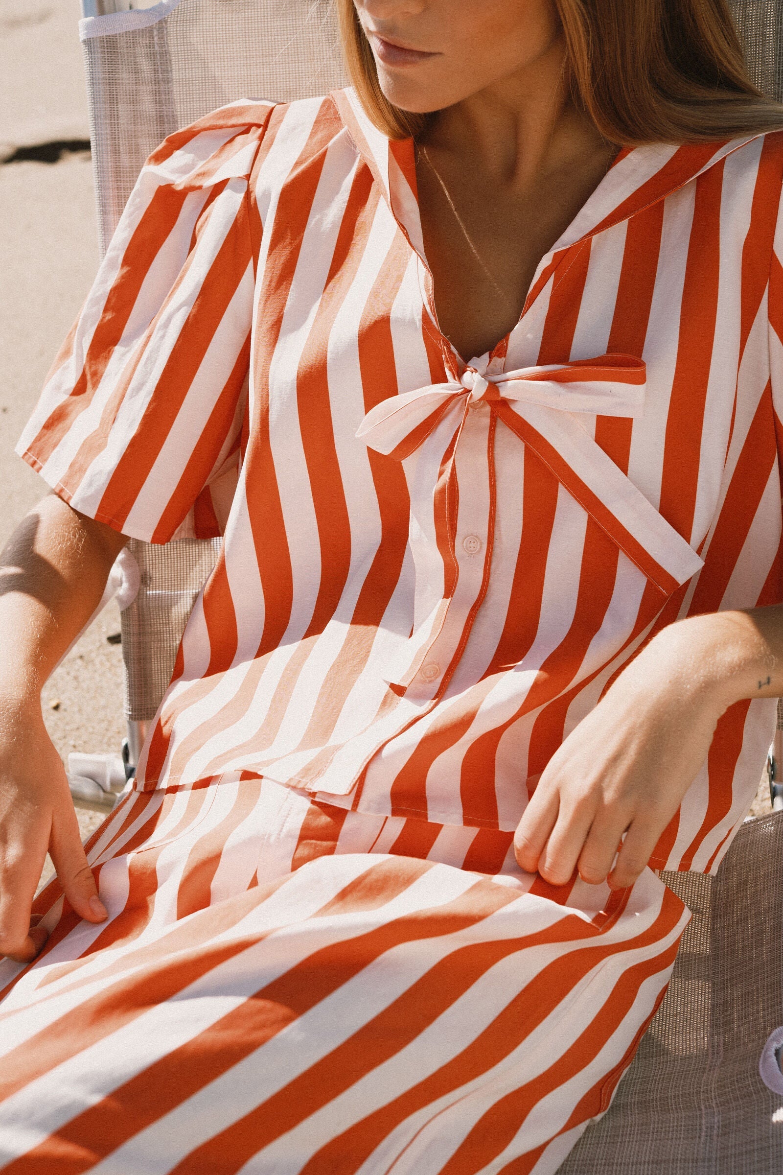 STRIPED SAILOR NECK BLOUSE
