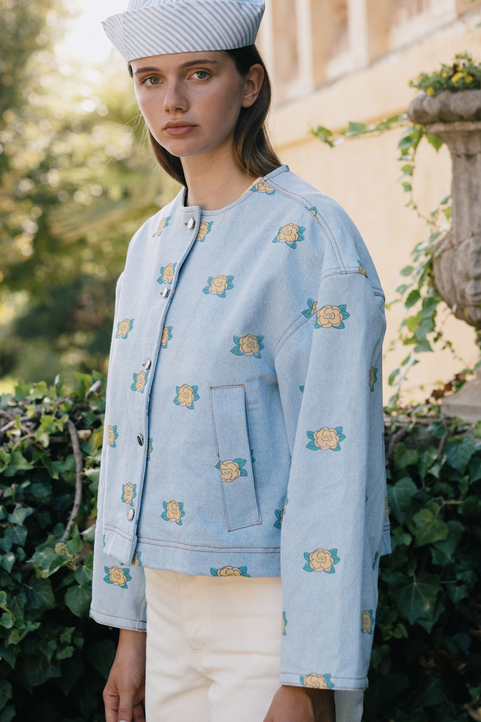 FLOWERS CROPPED JACKET