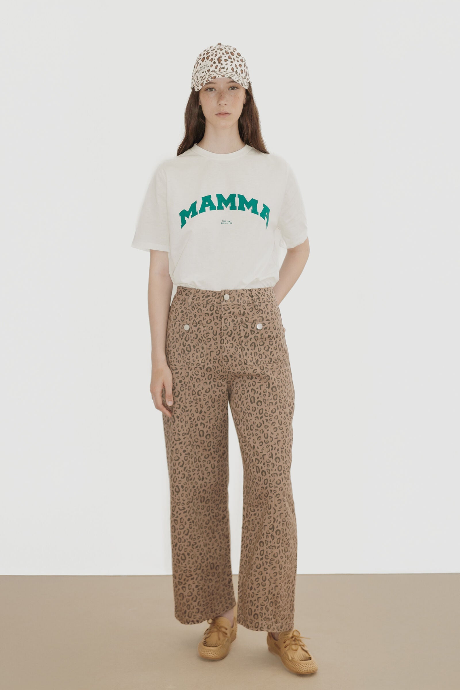 ANIMAL PRINT CUTLINES DENIM