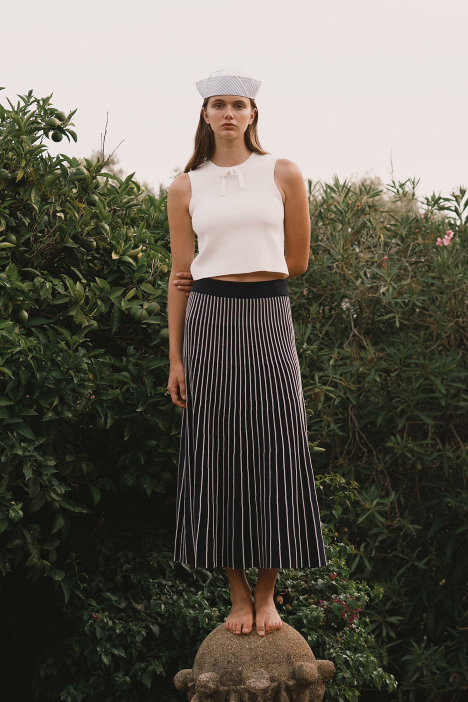 CONTRAST SKIRT