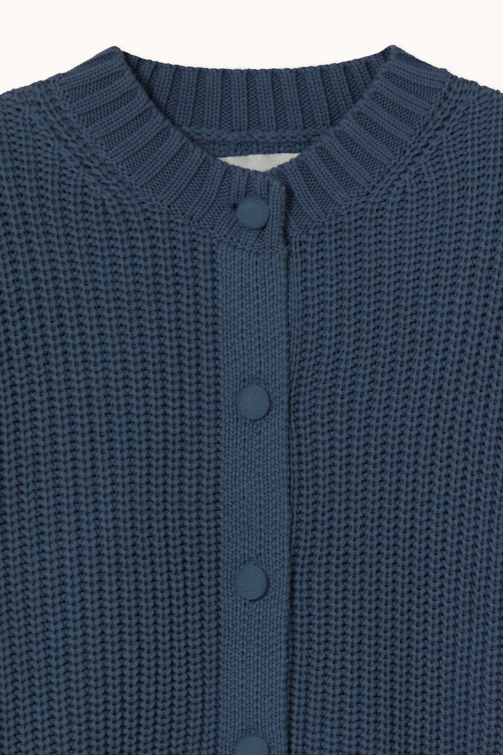 ROUND NECK CARDIGAN
