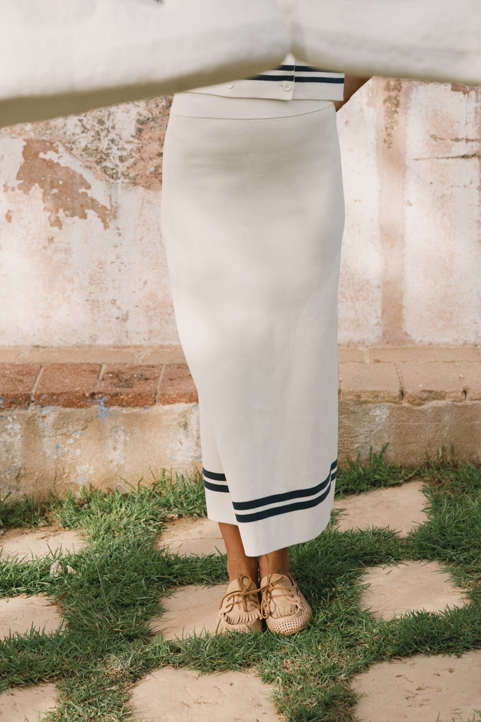 LONG SKIRT