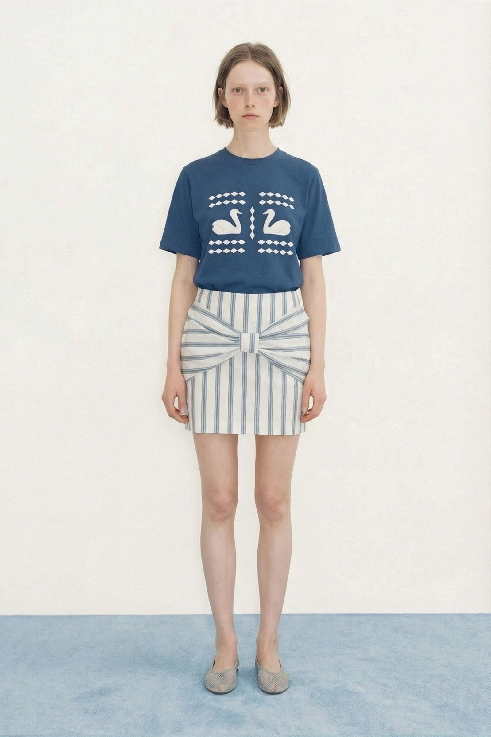 DOVES TEE
