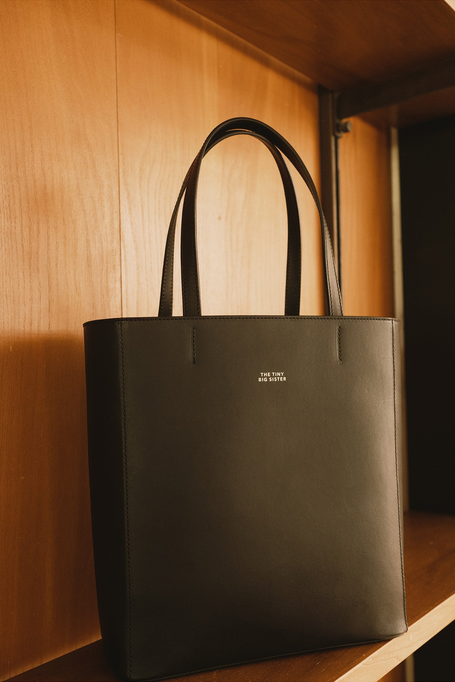 JOSEFA SHOULDER STRAP TOTE BAG